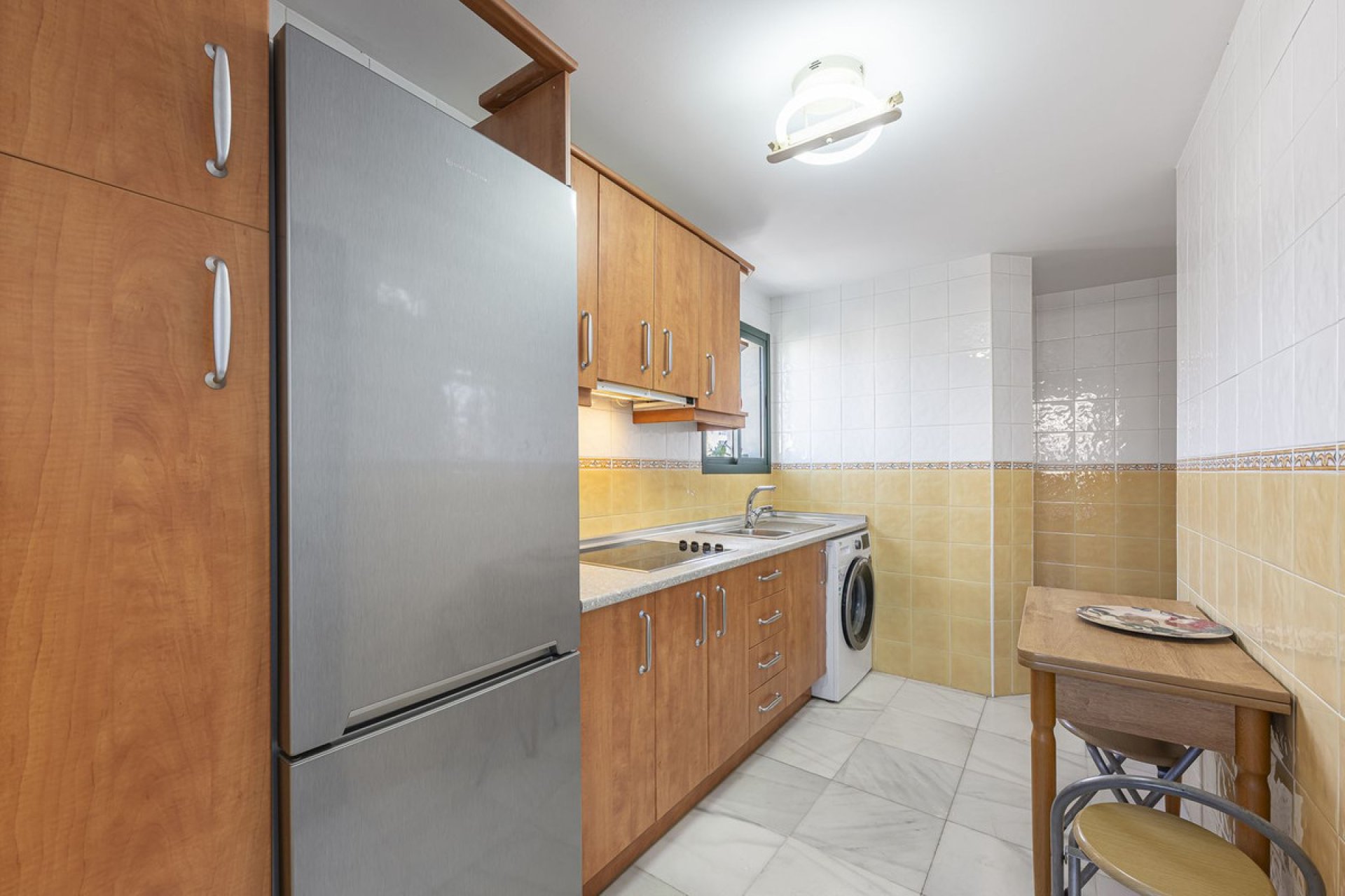 Resale - Apartment - Middle Floor Apartment - Fuengirola - Fuengirola Centro
