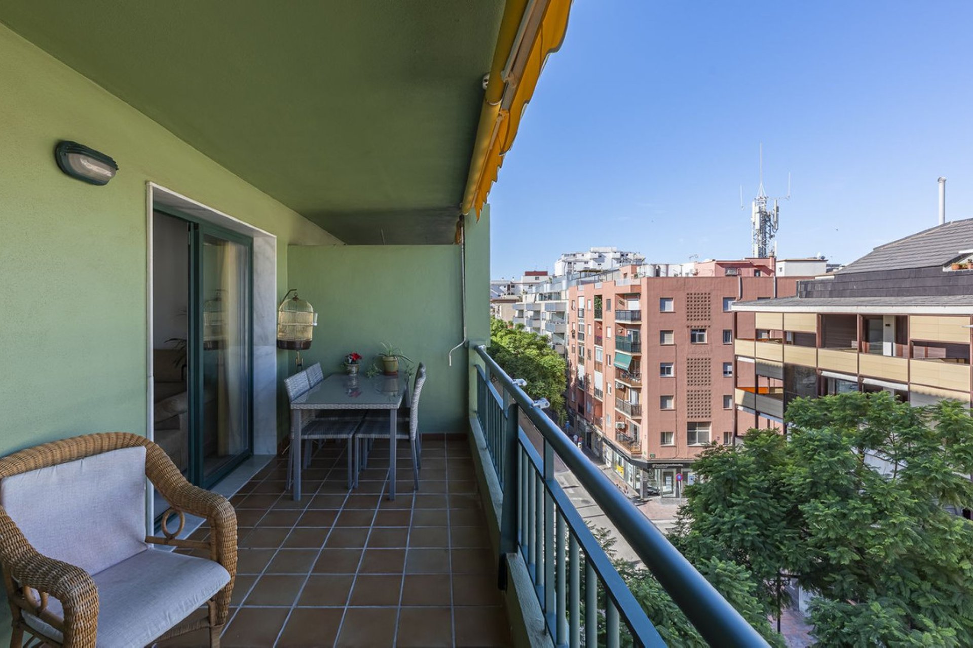 Resale - Apartment - Middle Floor Apartment - Fuengirola - Fuengirola Centro
