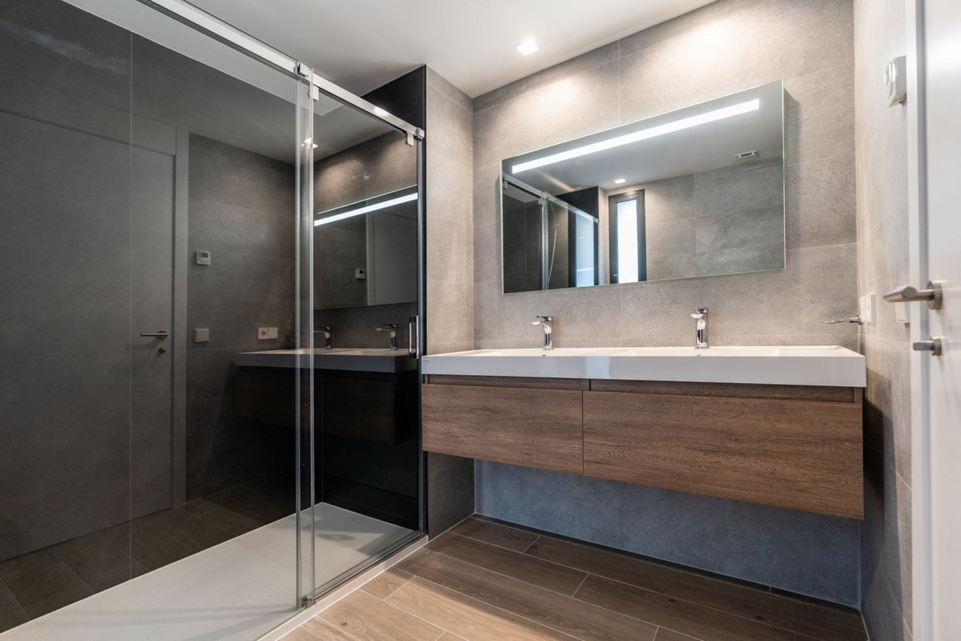 Resale - Apartment - Middle Floor Apartment - Fuengirola - Fuengirola Centro