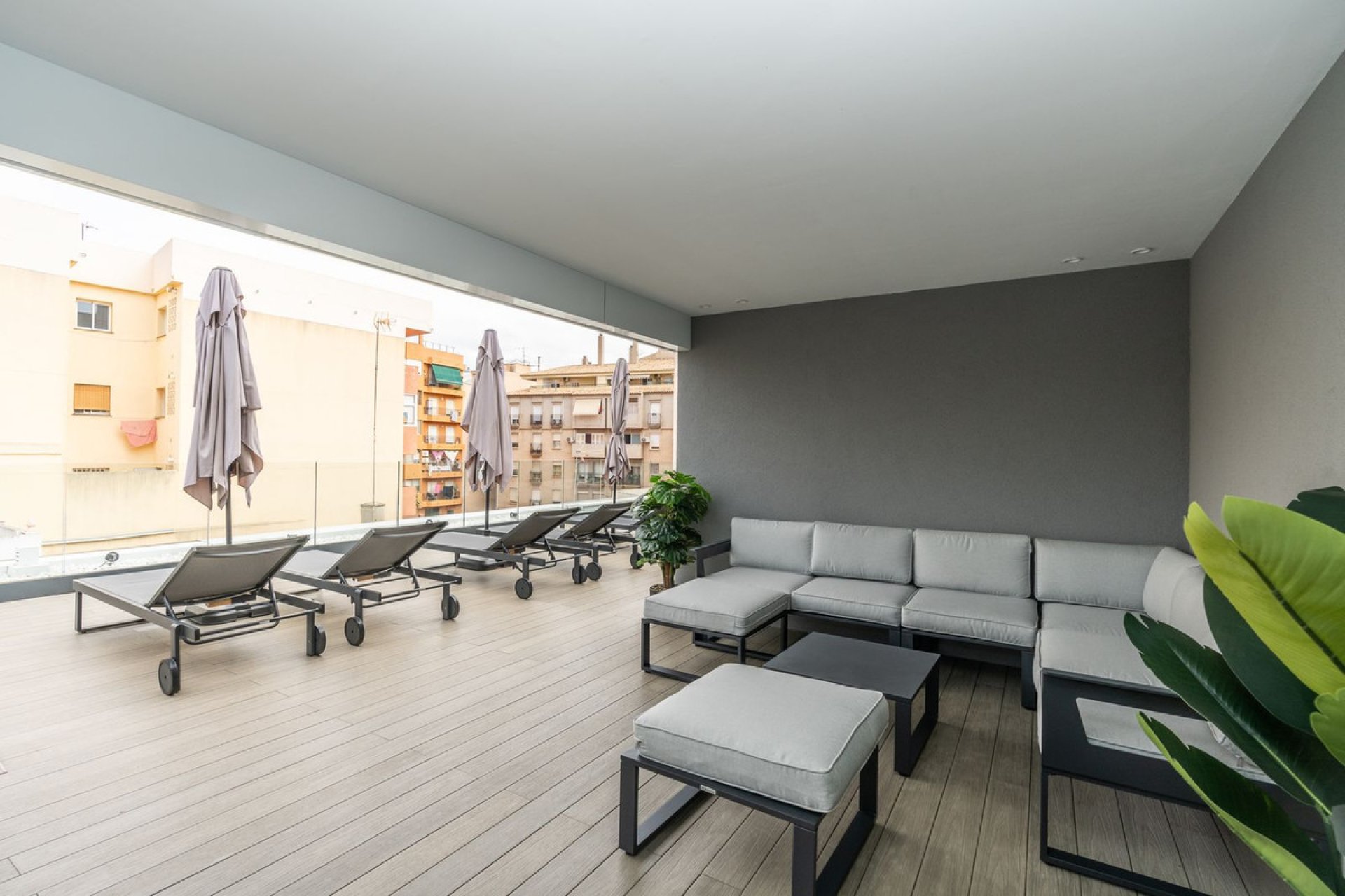 Resale - Apartment - Middle Floor Apartment - Fuengirola - Fuengirola Centro