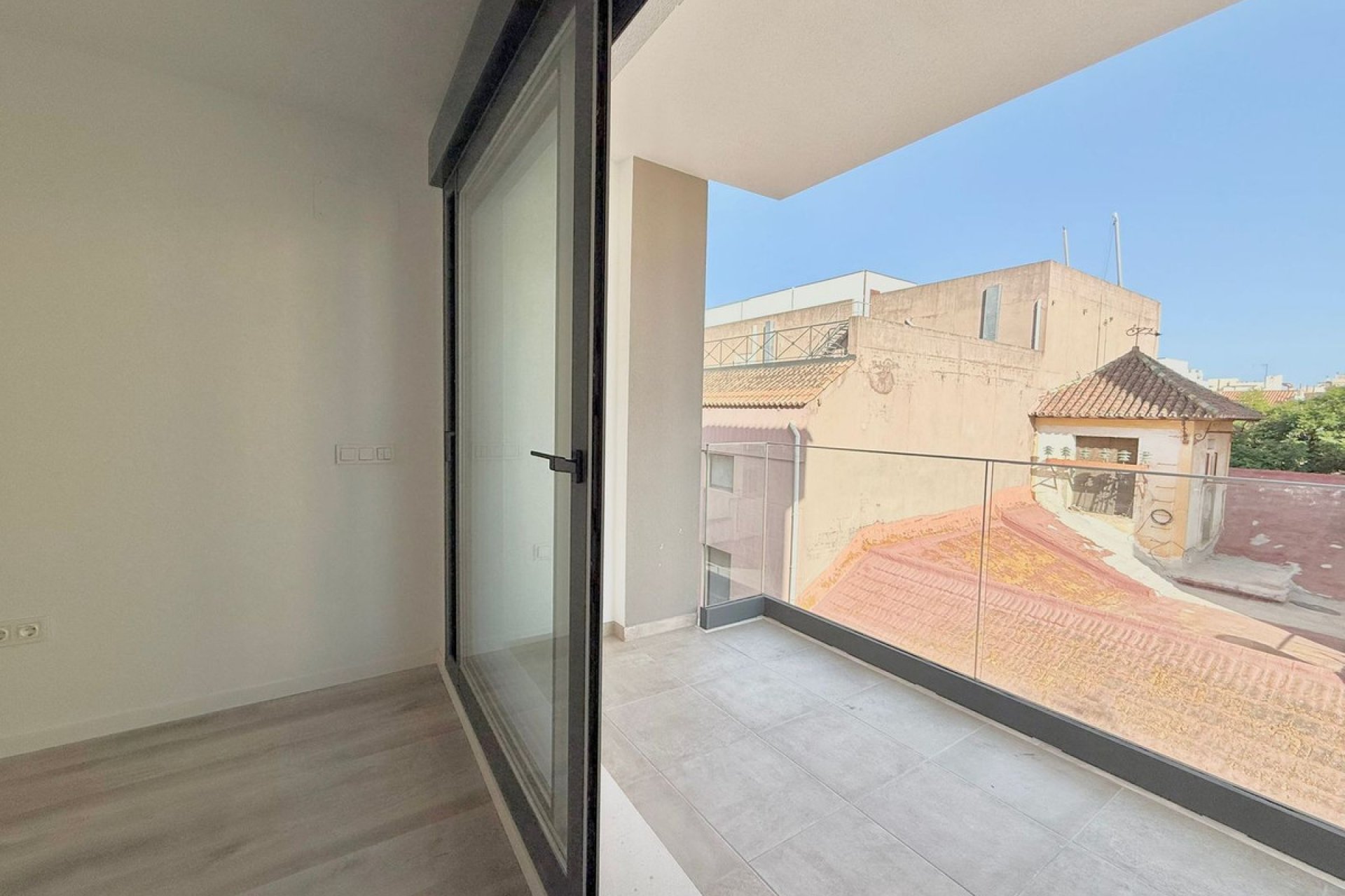 Resale - Apartment - Middle Floor Apartment - Fuengirola - Fuengirola Centro