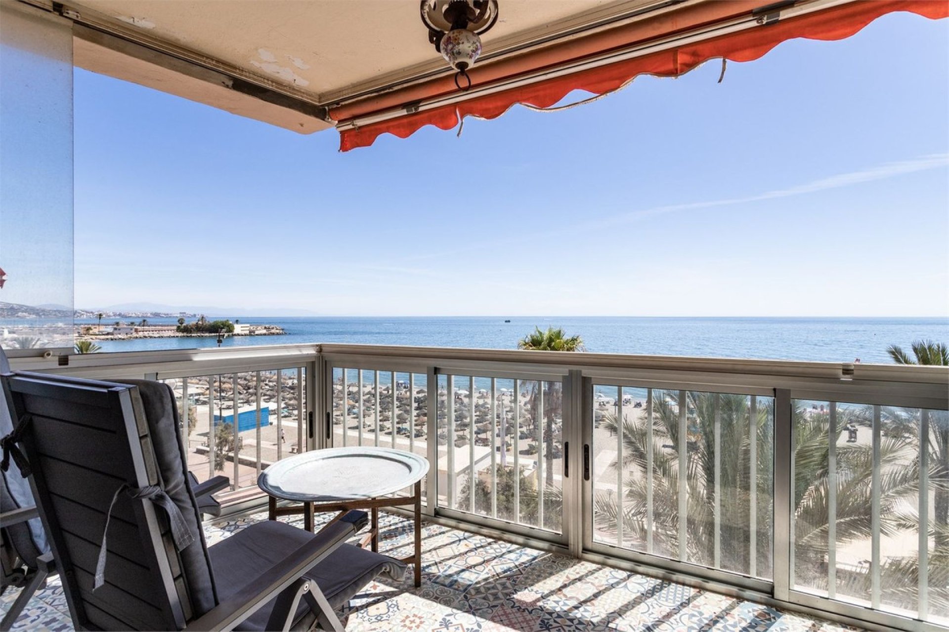 Resale - Apartment - Middle Floor Apartment - Fuengirola - Fuengirola Centro