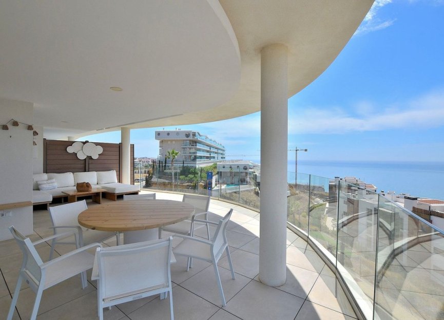 Resale - Apartment - Middle Floor Apartment - Fuengirola - Fuengirola Centro