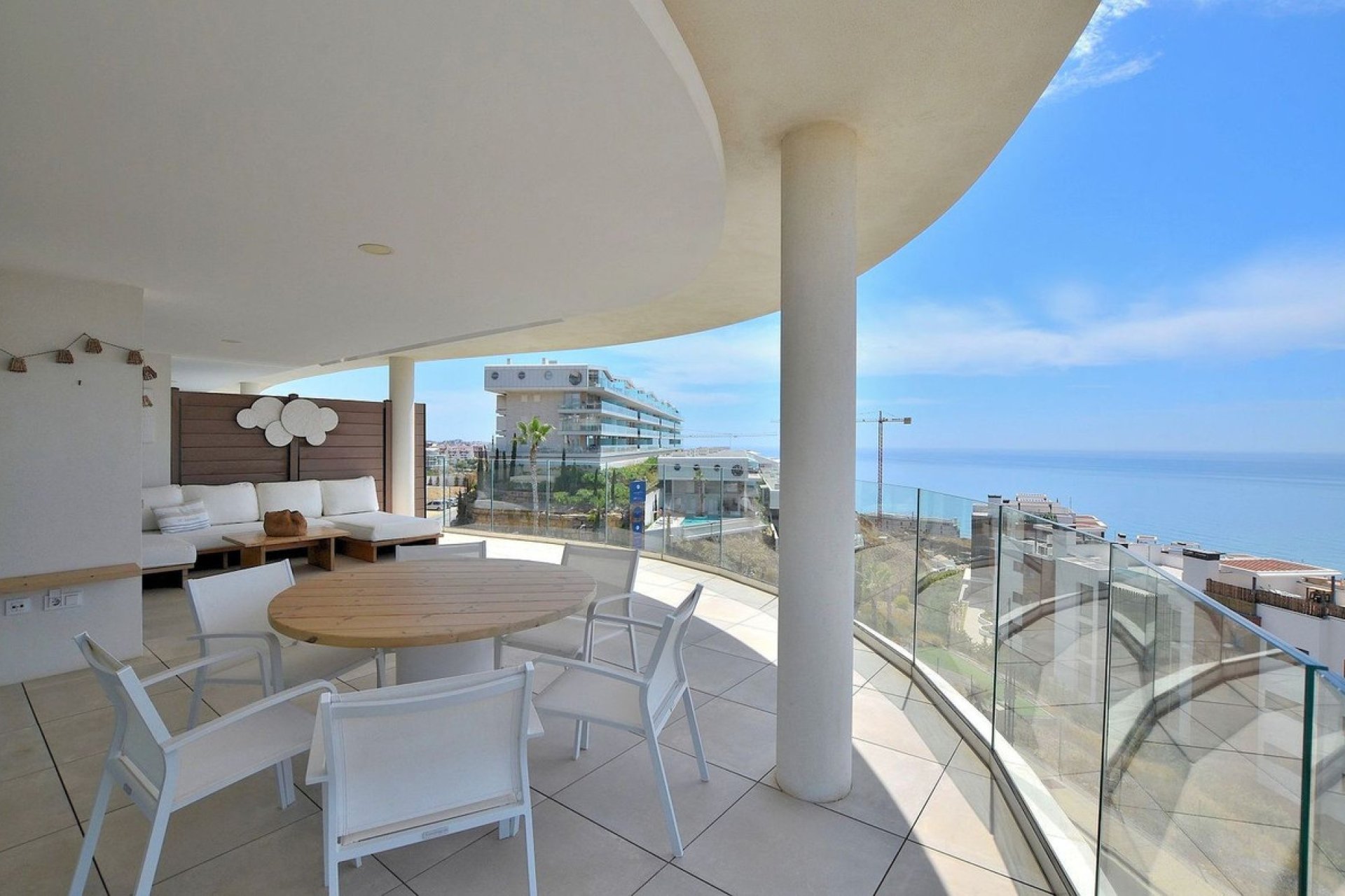 Resale - Apartment - Middle Floor Apartment - Fuengirola - Fuengirola Centro