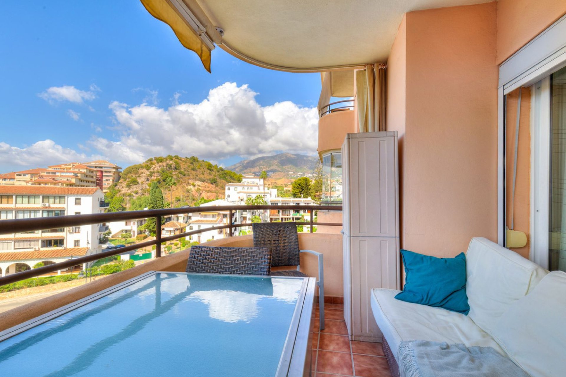 Resale - Apartment - Middle Floor Apartment - Fuengirola - Fuengirola Centro