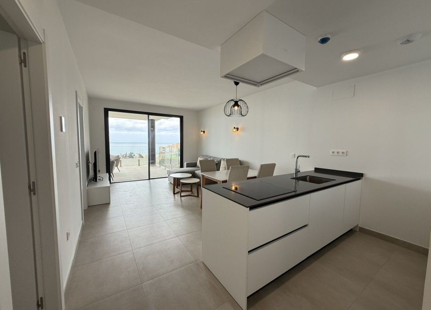 Resale - Apartment - Middle Floor Apartment - Fuengirola - Fuengirola Centro