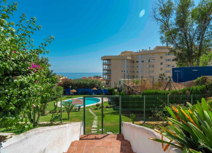 Resale - Apartment - Middle Floor Apartment - Fuengirola - Fuengirola Centro