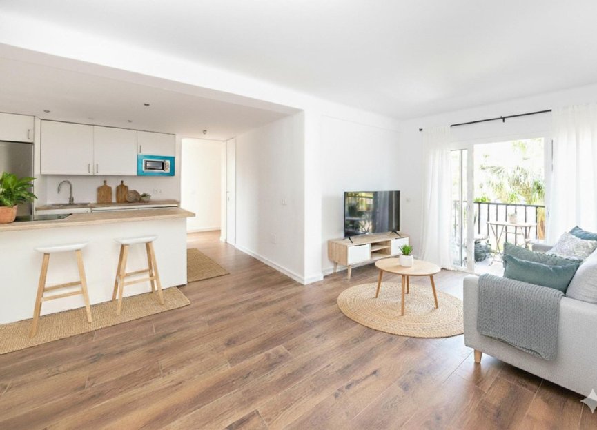 Resale - Apartment - Middle Floor Apartment - Fuengirola - Fuengirola Centro