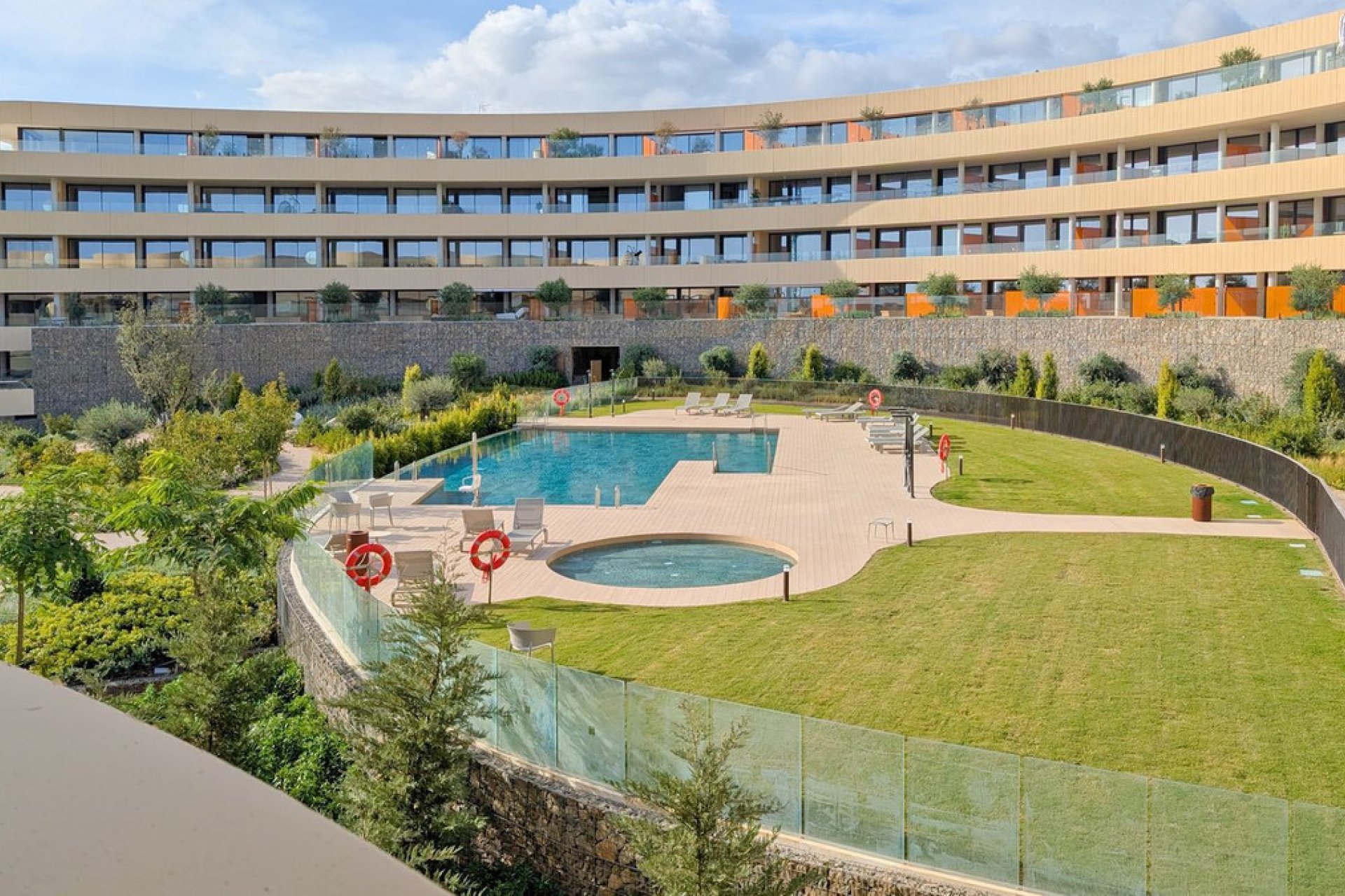 Resale - Apartment - Middle Floor Apartment - Fuengirola - Fuengirola Centro