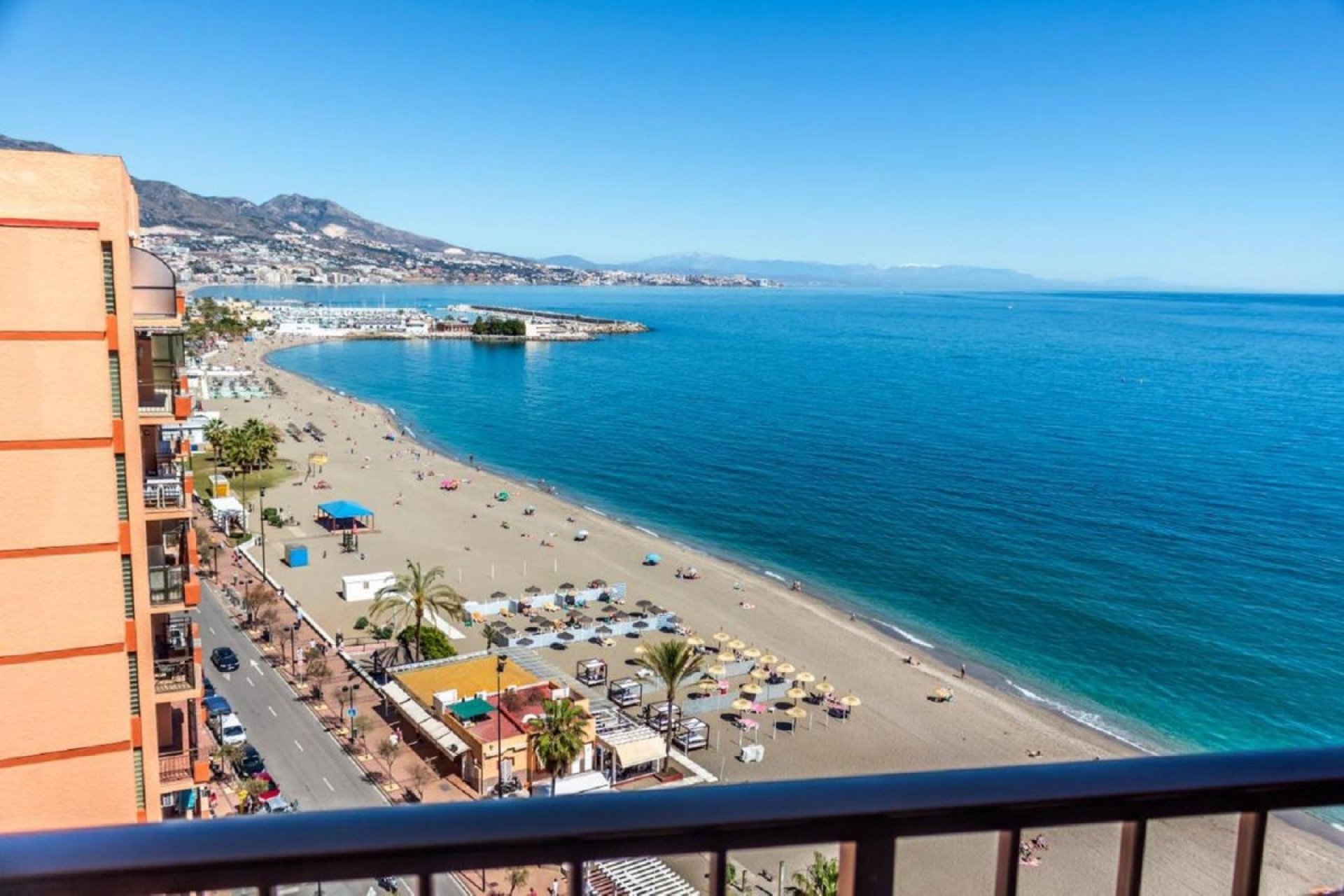 Resale - Apartment - Middle Floor Apartment - Fuengirola - Fuengirola Centro