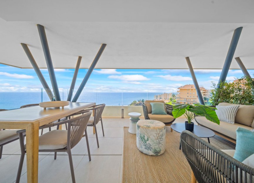 Resale - Apartment - Middle Floor Apartment - Fuengirola - Fuengirola Centro