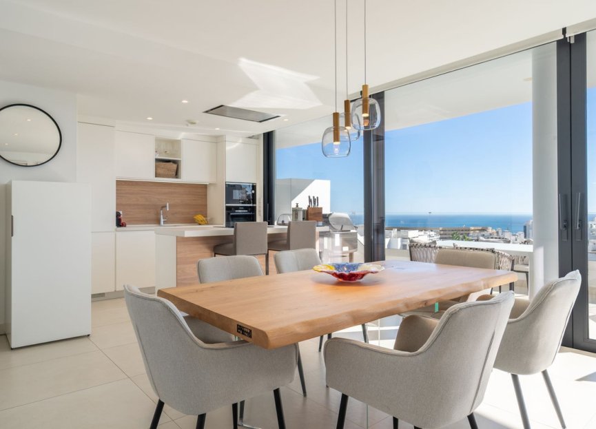 Resale - Apartment - Middle Floor Apartment - Fuengirola - Fuengirola Centro