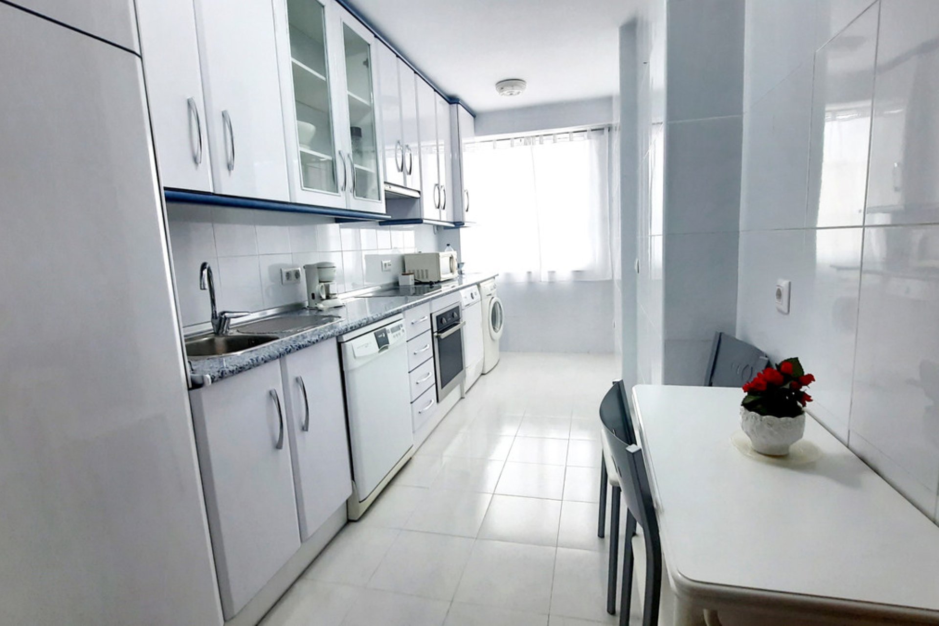 Resale - Apartment - Middle Floor Apartment - Fuengirola - Fuengirola Centro