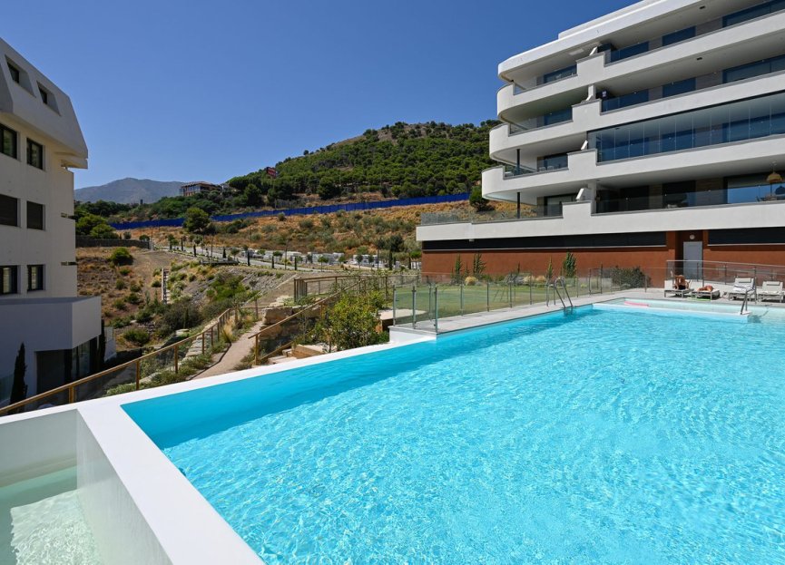 Resale - Apartment - Middle Floor Apartment - Fuengirola - Fuengirola Centro