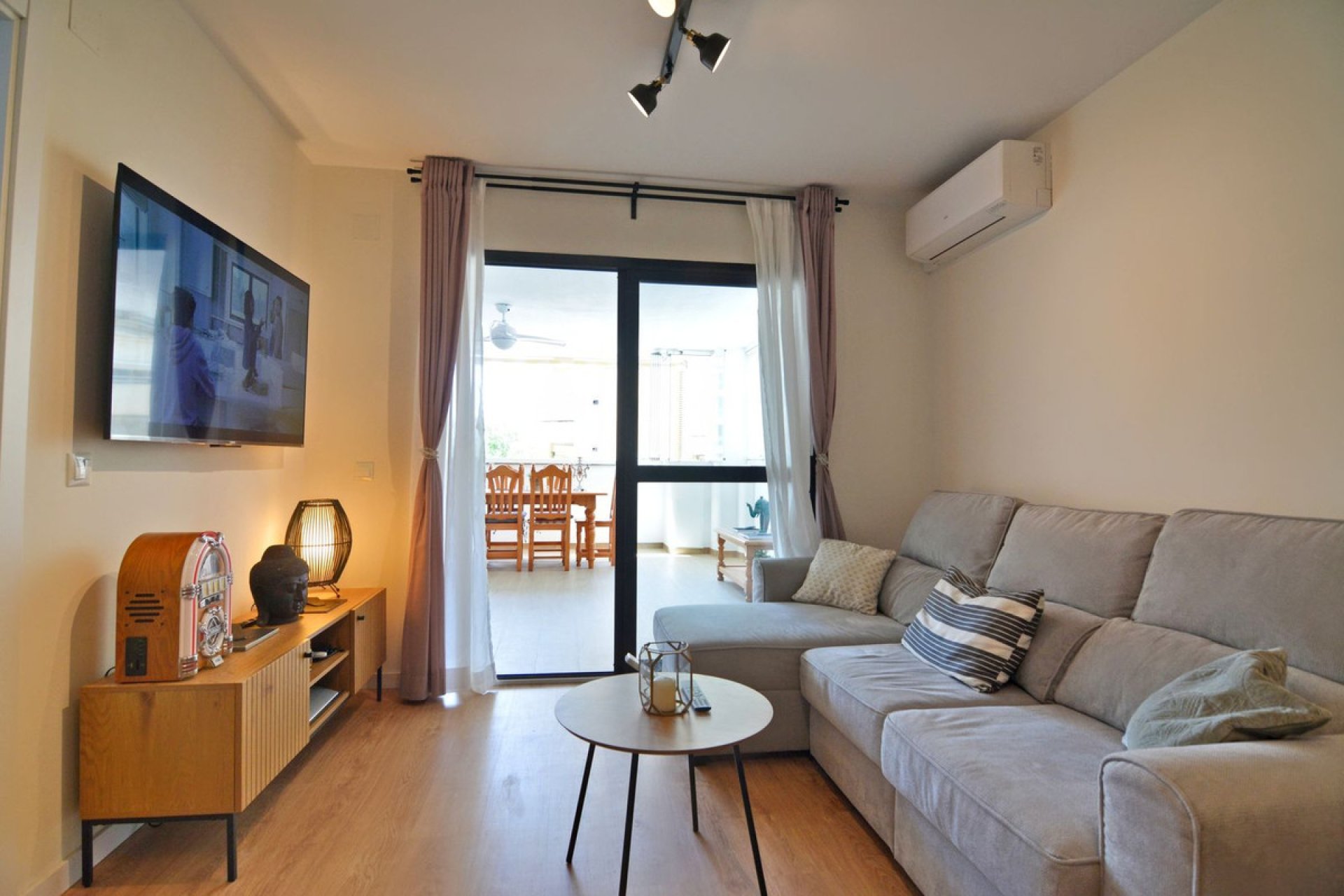 Resale - Apartment - Middle Floor Apartment - Fuengirola - Fuengirola Centro