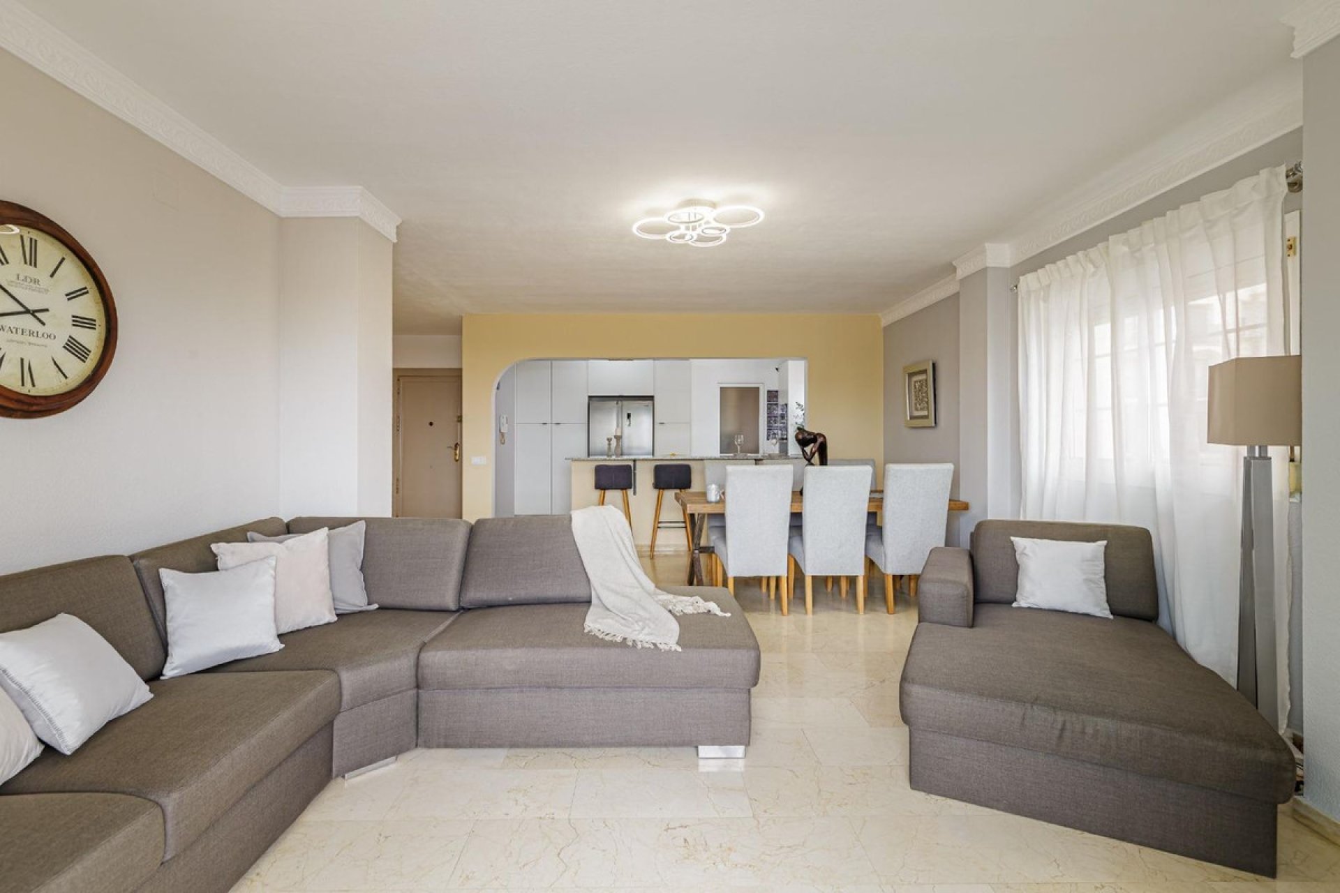 Resale - Apartment - Middle Floor Apartment - Fuengirola - Fuengirola Centro