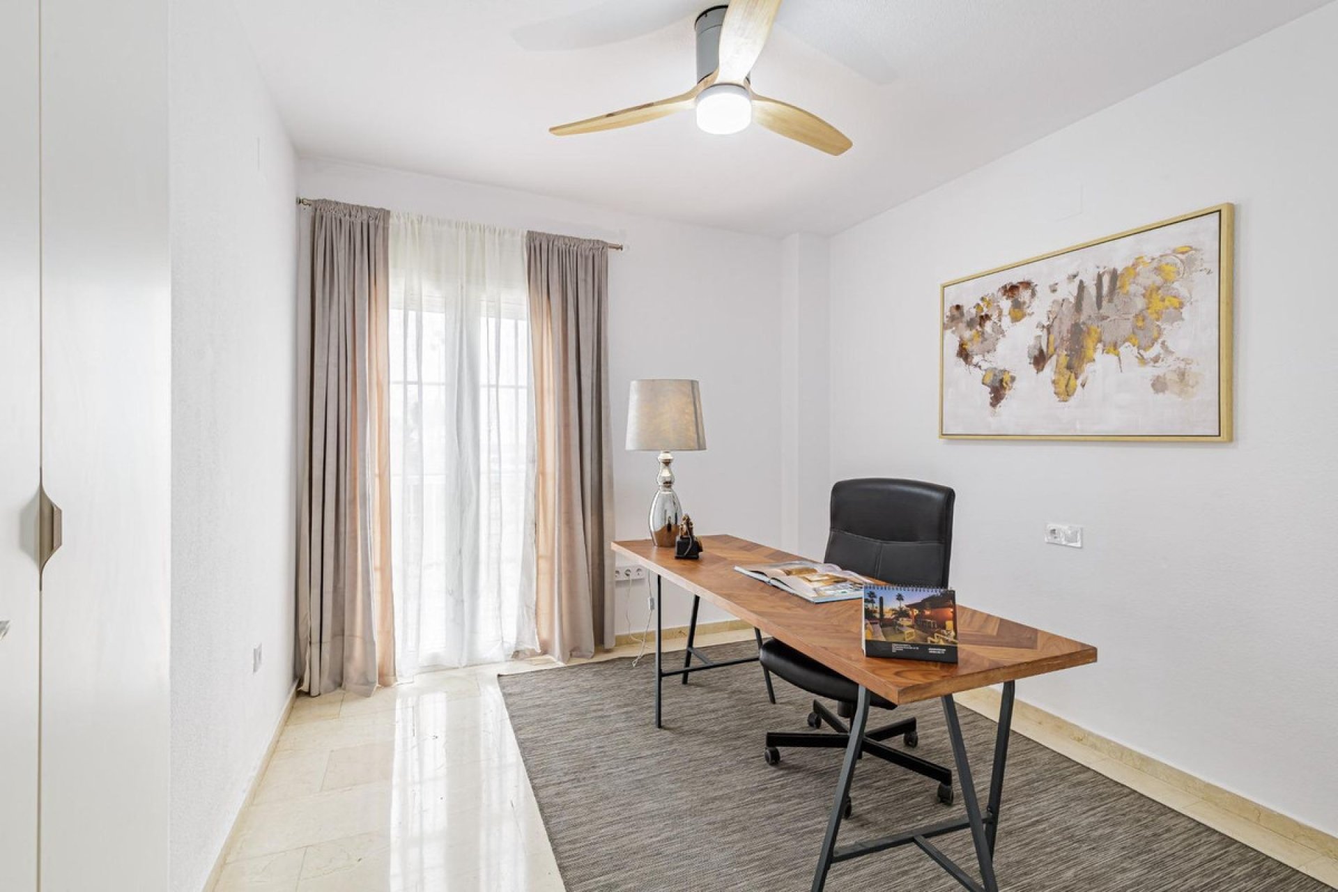 Resale - Apartment - Middle Floor Apartment - Fuengirola - Fuengirola Centro