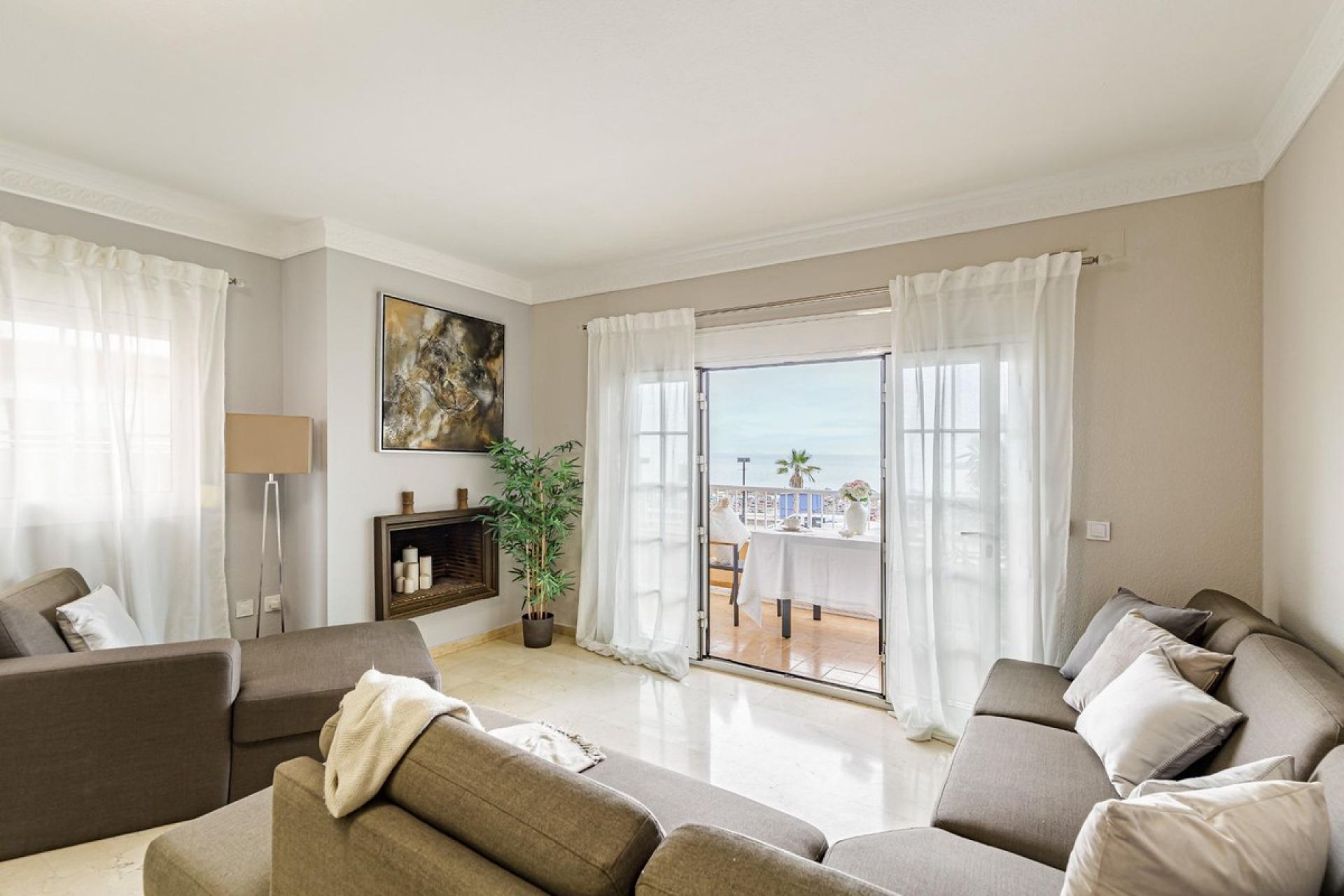 Resale - Apartment - Middle Floor Apartment - Fuengirola - Fuengirola Centro