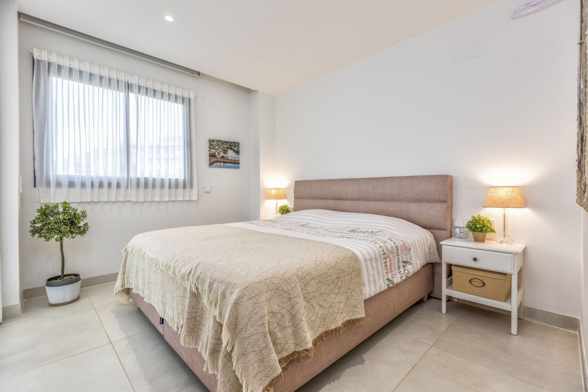 Resale - Apartment - Middle Floor Apartment - Fuengirola - Fuengirola Centro