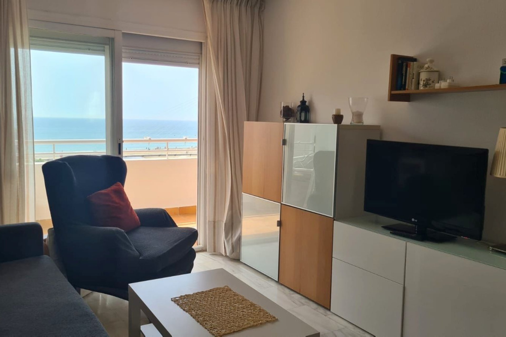 Resale - Apartment - Middle Floor Apartment - Fuengirola - Fuengirola Centro