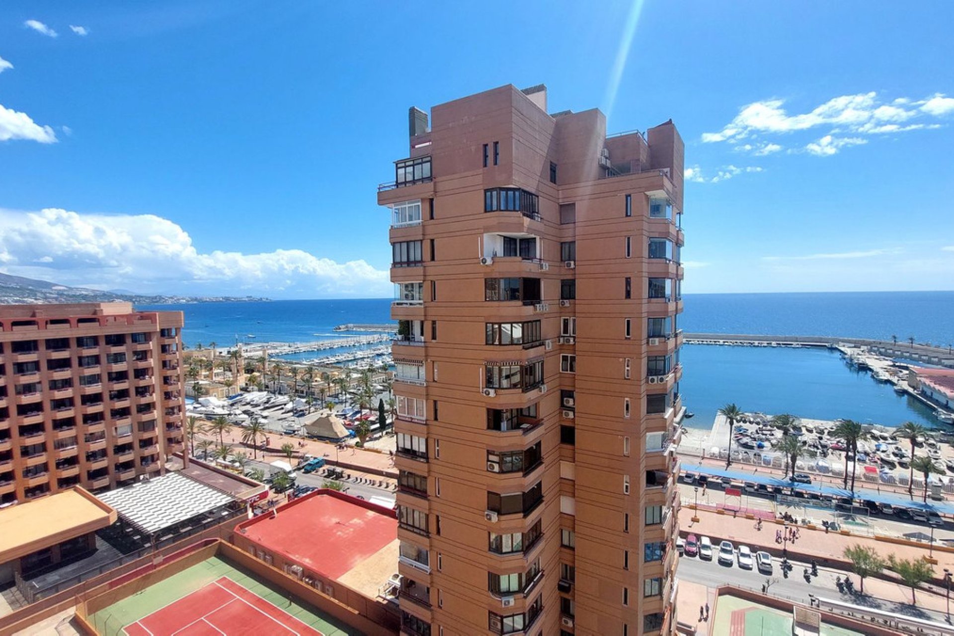 Resale - Apartment - Middle Floor Apartment - Fuengirola - Fuengirola Centro