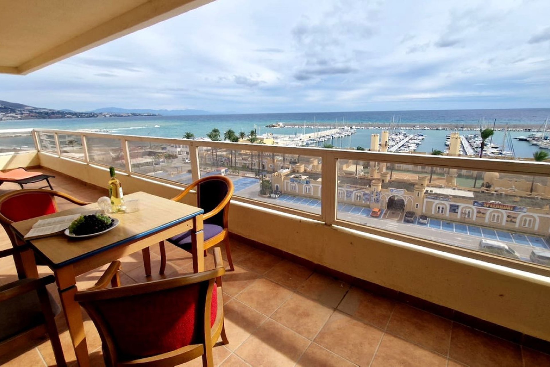 Resale - Apartment - Middle Floor Apartment - Fuengirola - Fuengirola Centro