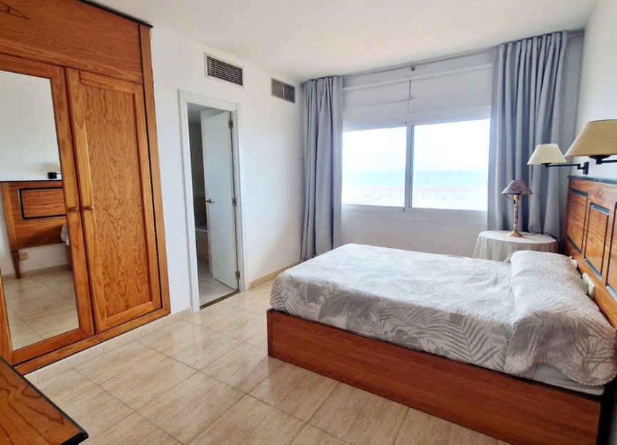 Resale - Apartment - Middle Floor Apartment - Fuengirola - Fuengirola Centro