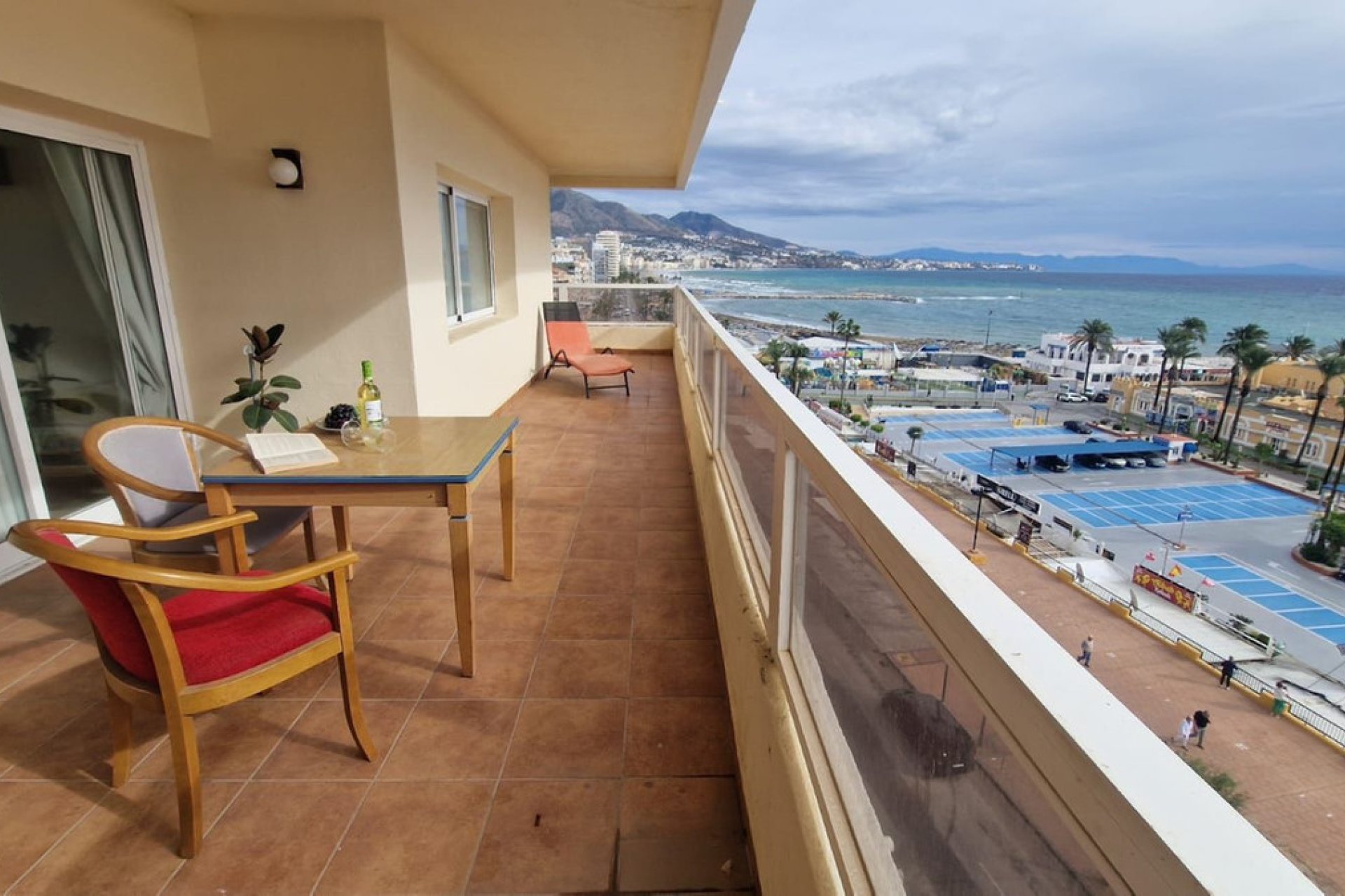 Resale - Apartment - Middle Floor Apartment - Fuengirola - Fuengirola Centro