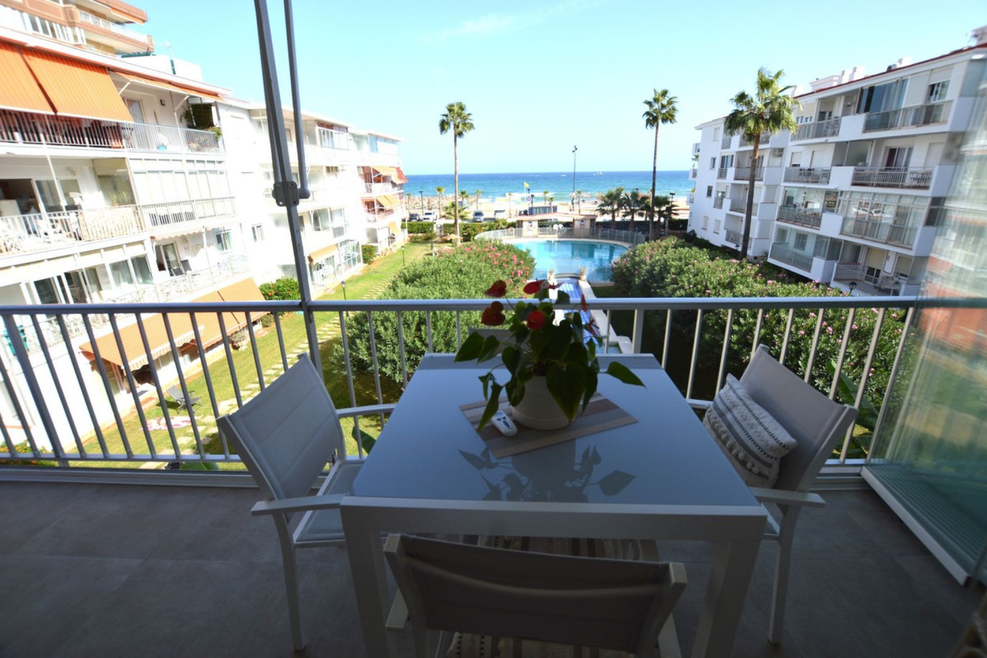 Resale - Apartment - Middle Floor Apartment - Fuengirola - Fuengirola Centro