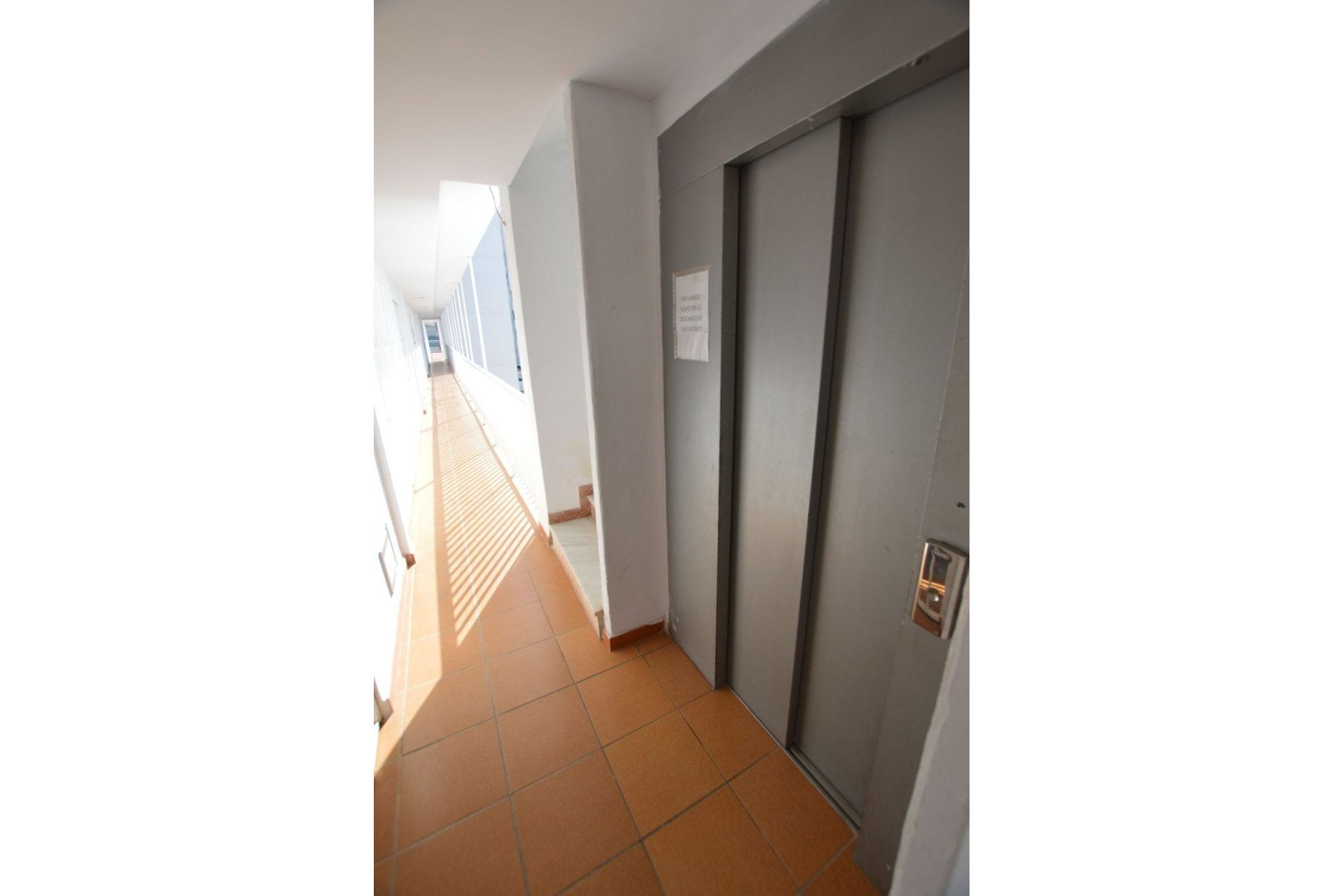 Resale - Apartment - Middle Floor Apartment - Fuengirola - Fuengirola Centro