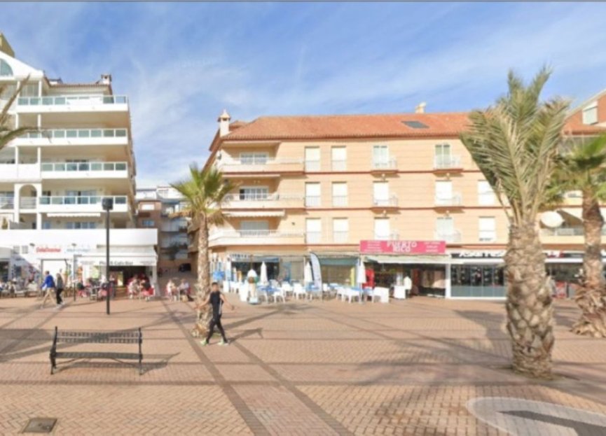 Resale - Apartment - Middle Floor Apartment - Fuengirola - Fuengirola Centro