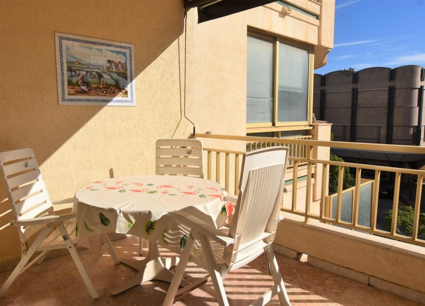 Resale - Apartment - Middle Floor Apartment - Fuengirola - Fuengirola Centro