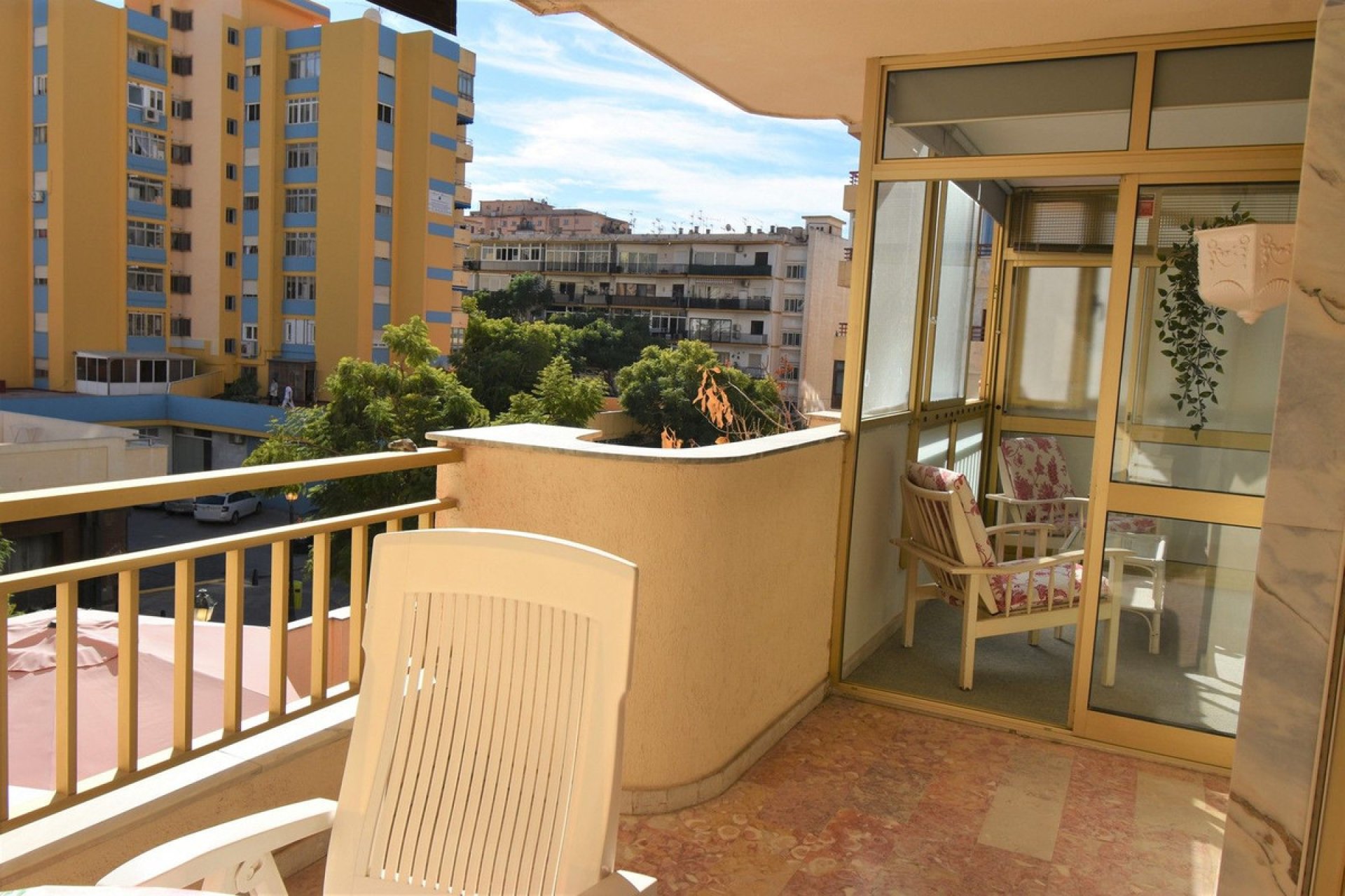 Resale - Apartment - Middle Floor Apartment - Fuengirola - Fuengirola Centro