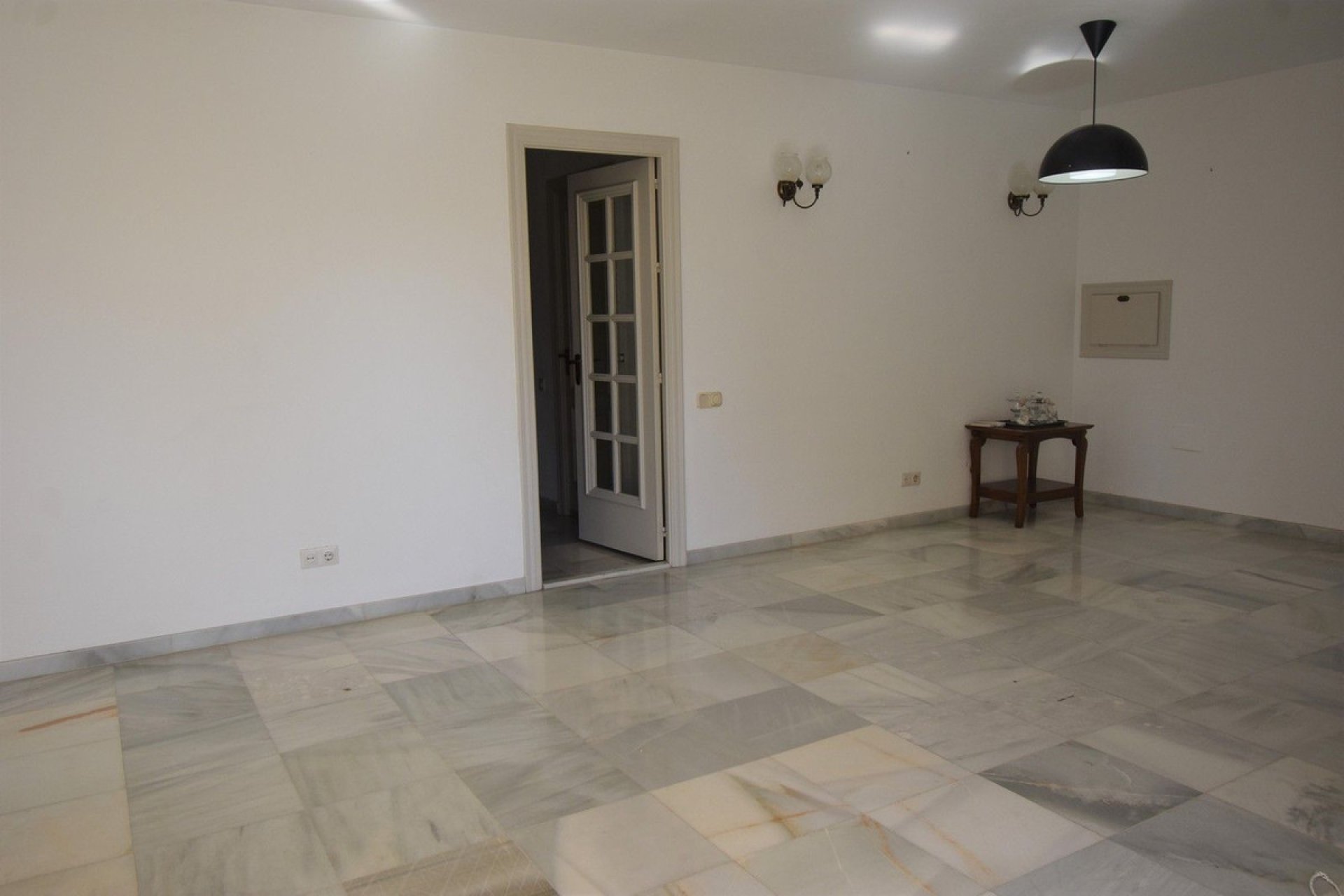 Resale - Apartment - Middle Floor Apartment - Fuengirola - Fuengirola Centro