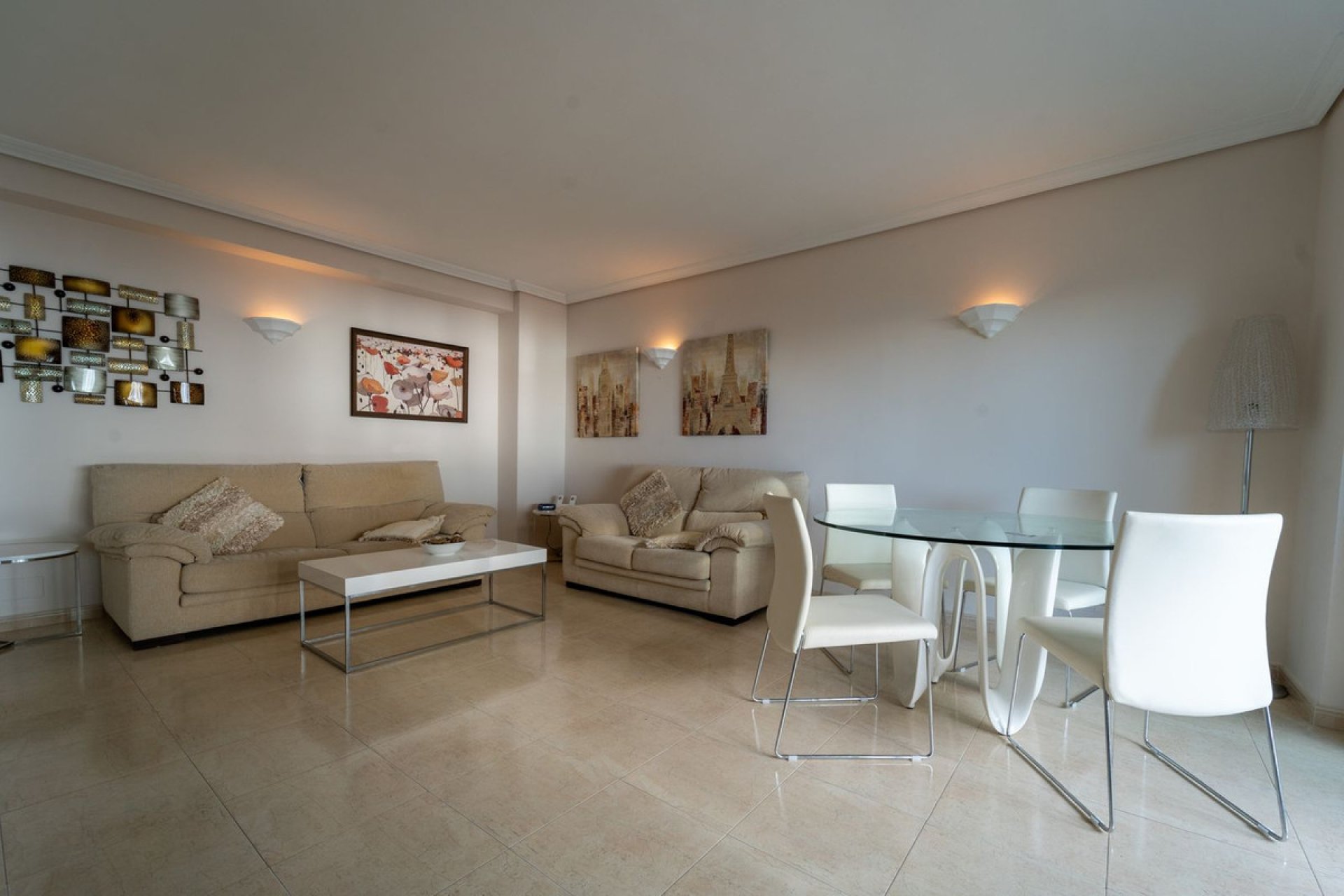 Resale - Apartment - Middle Floor Apartment - Fuengirola - Fuengirola Centro