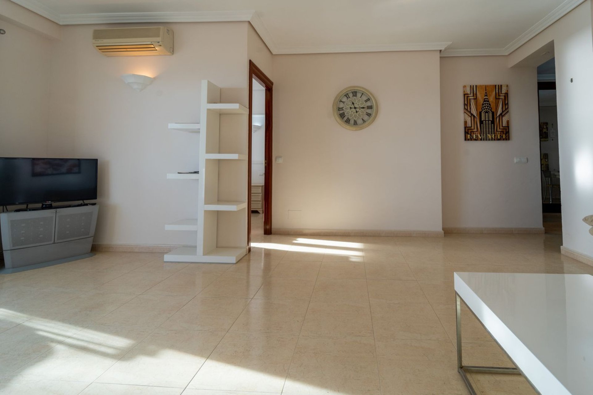 Resale - Apartment - Middle Floor Apartment - Fuengirola - Fuengirola Centro