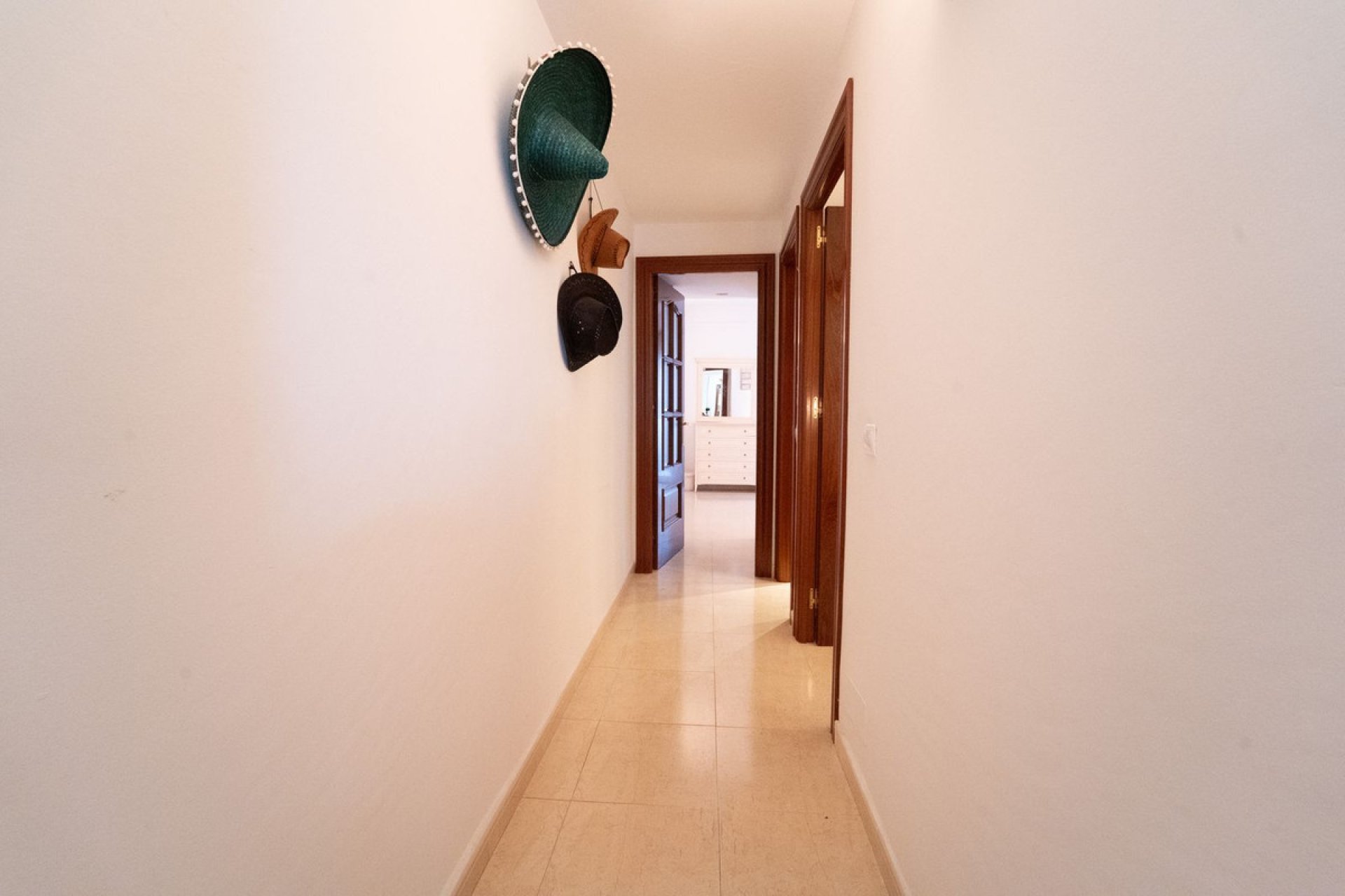 Resale - Apartment - Middle Floor Apartment - Fuengirola - Fuengirola Centro