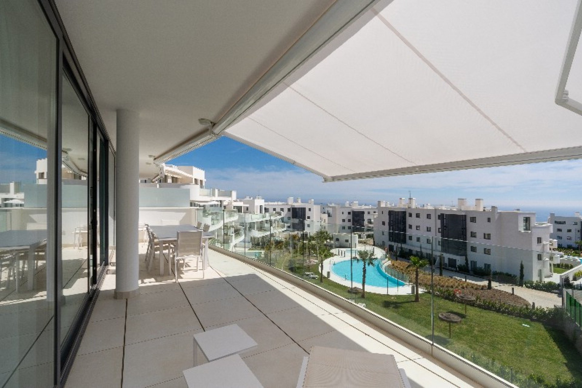 Resale - Apartment - Middle Floor Apartment - Fuengirola - Fuengirola Centro