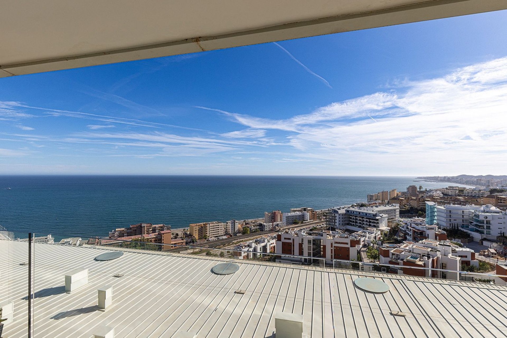 Resale - Apartment - Middle Floor Apartment - Fuengirola - Fuengirola Centro