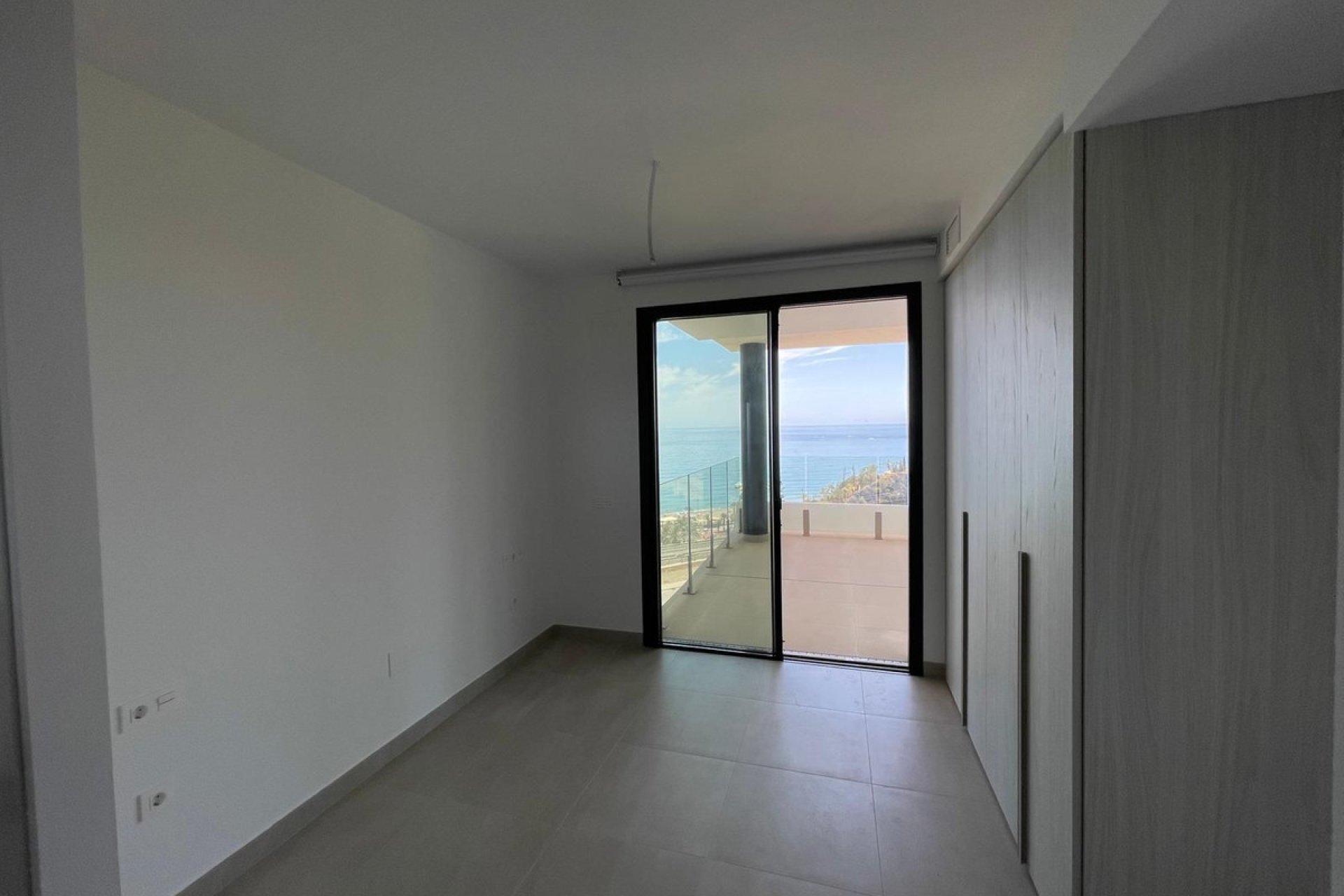 Resale - Apartment - Middle Floor Apartment - Fuengirola - Fuengirola Centro