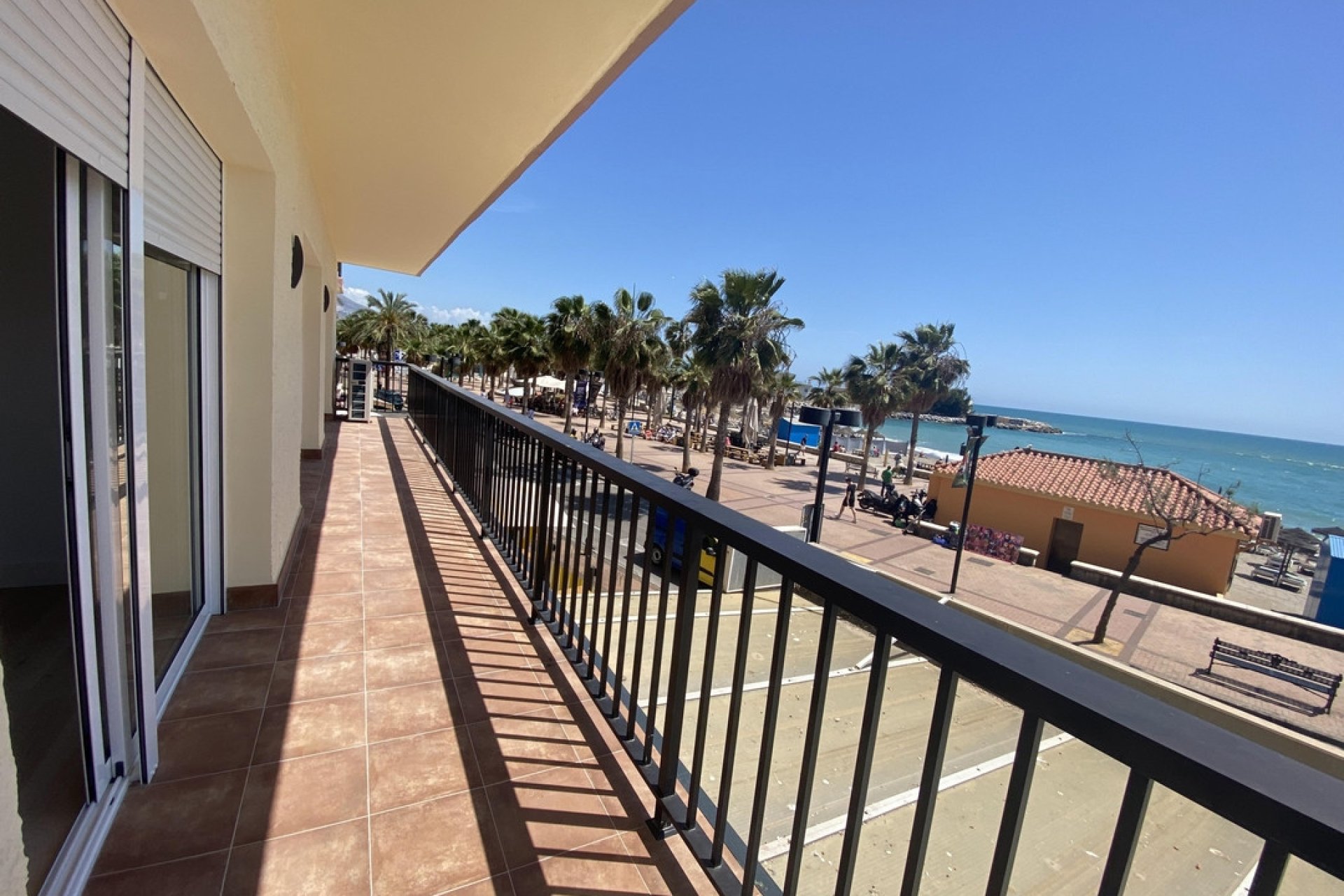 Resale - Apartment - Middle Floor Apartment - Fuengirola - Fuengirola Centro