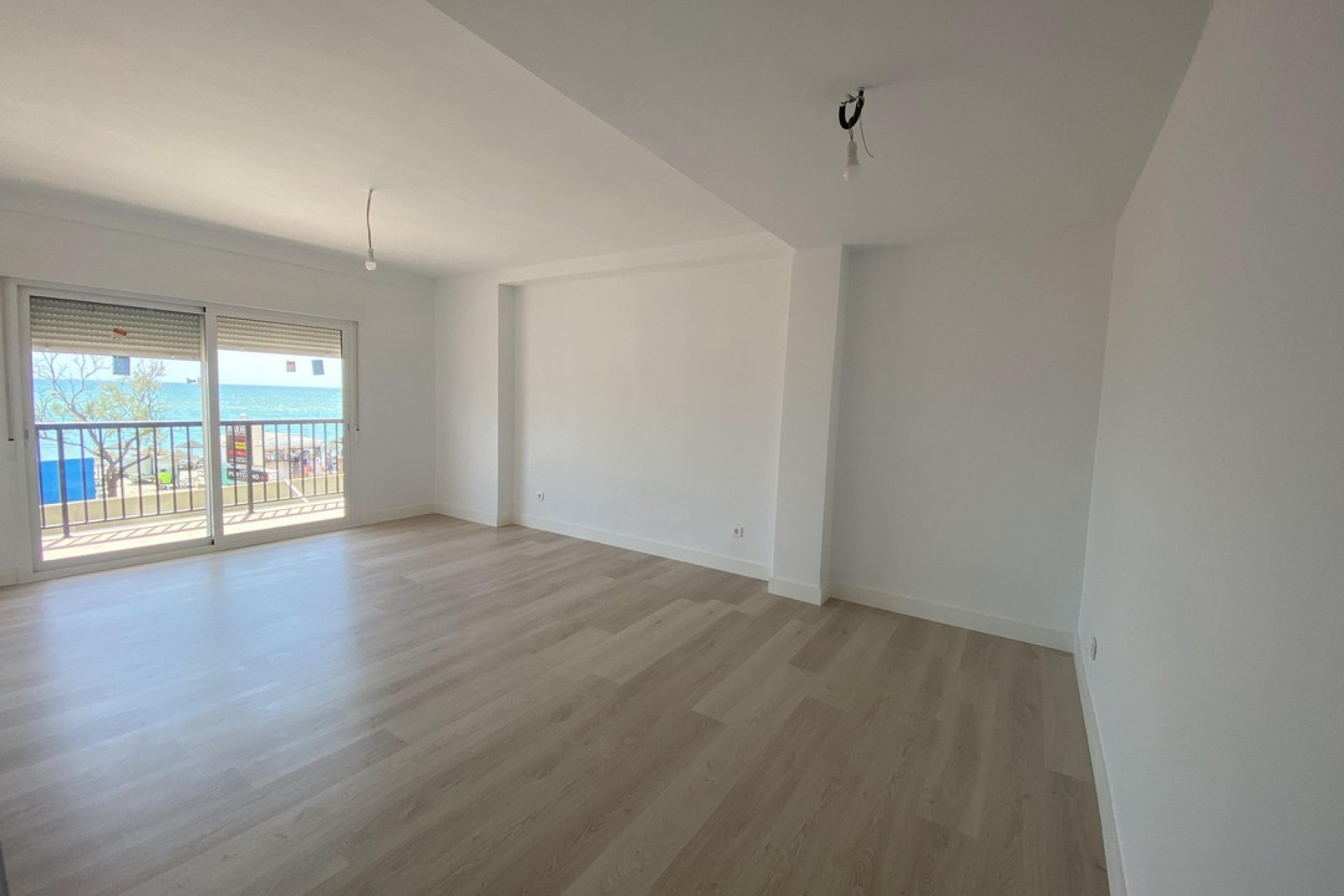 Resale - Apartment - Middle Floor Apartment - Fuengirola - Fuengirola Centro