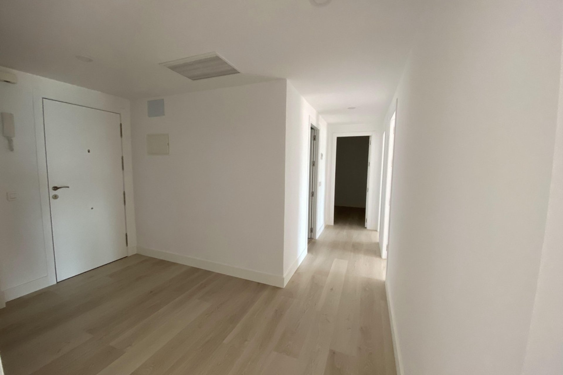 Resale - Apartment - Middle Floor Apartment - Fuengirola - Fuengirola Centro