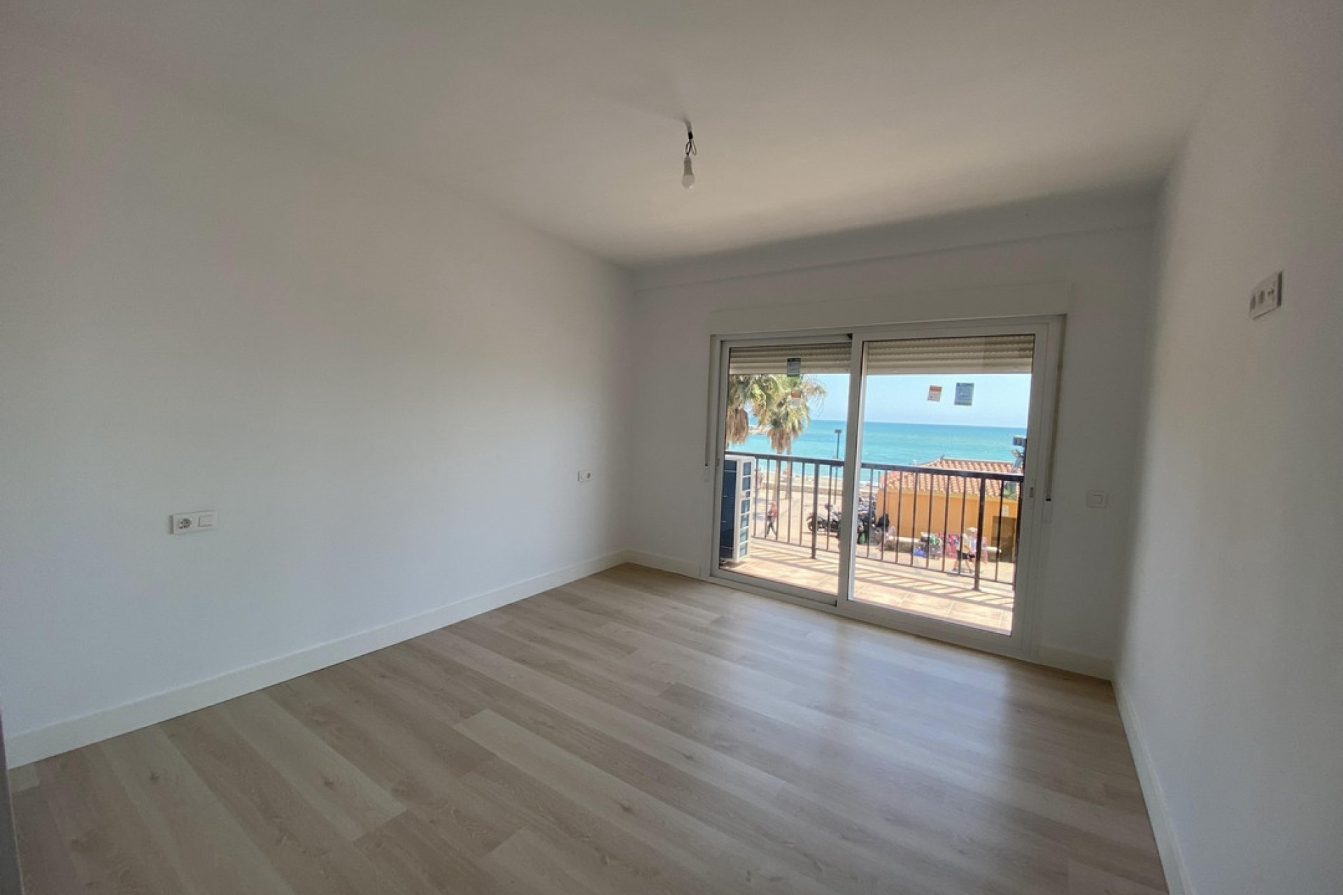 Resale - Apartment - Middle Floor Apartment - Fuengirola - Fuengirola Centro