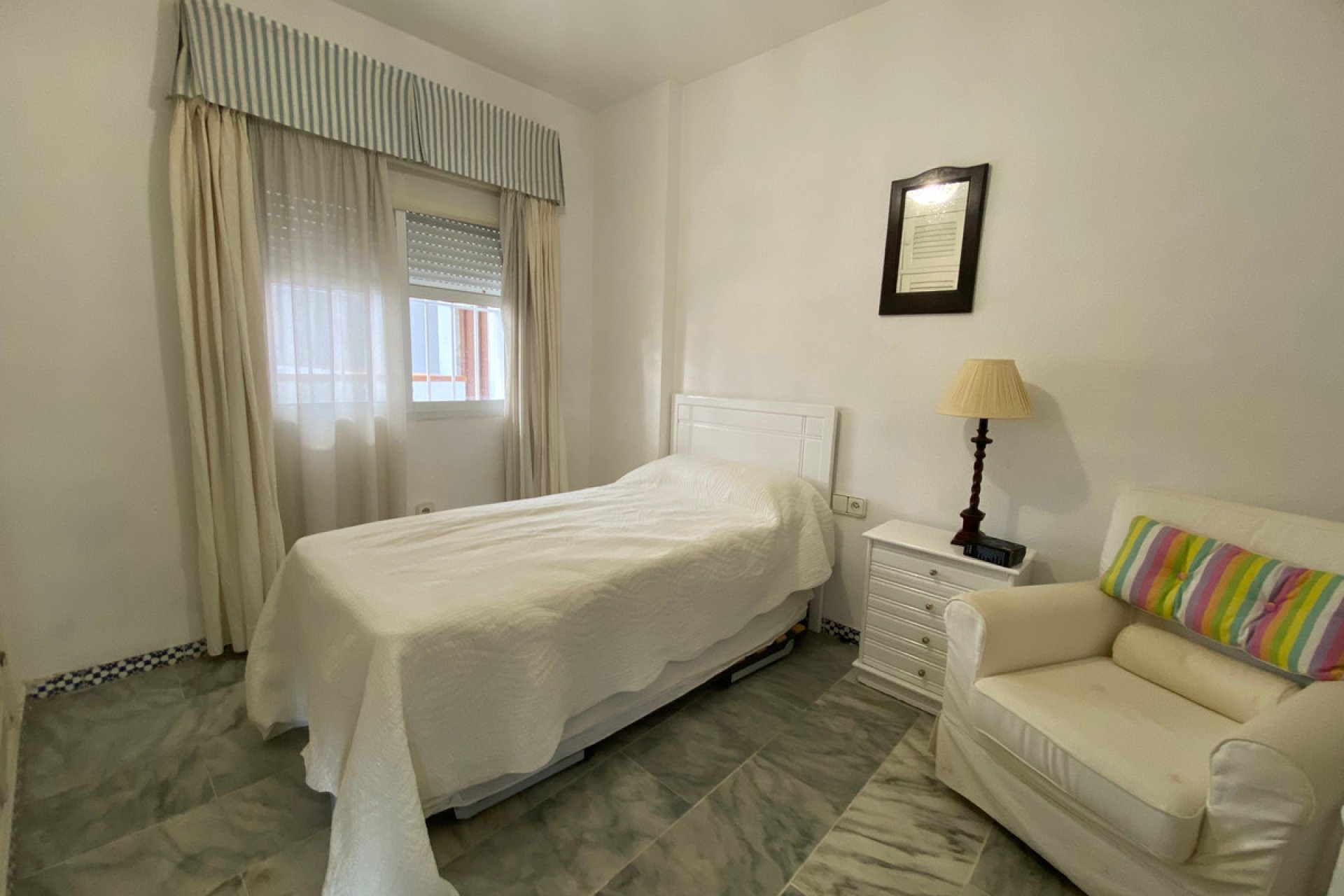 Resale - Apartment - Middle Floor Apartment - Fuengirola - Fuengirola Centro