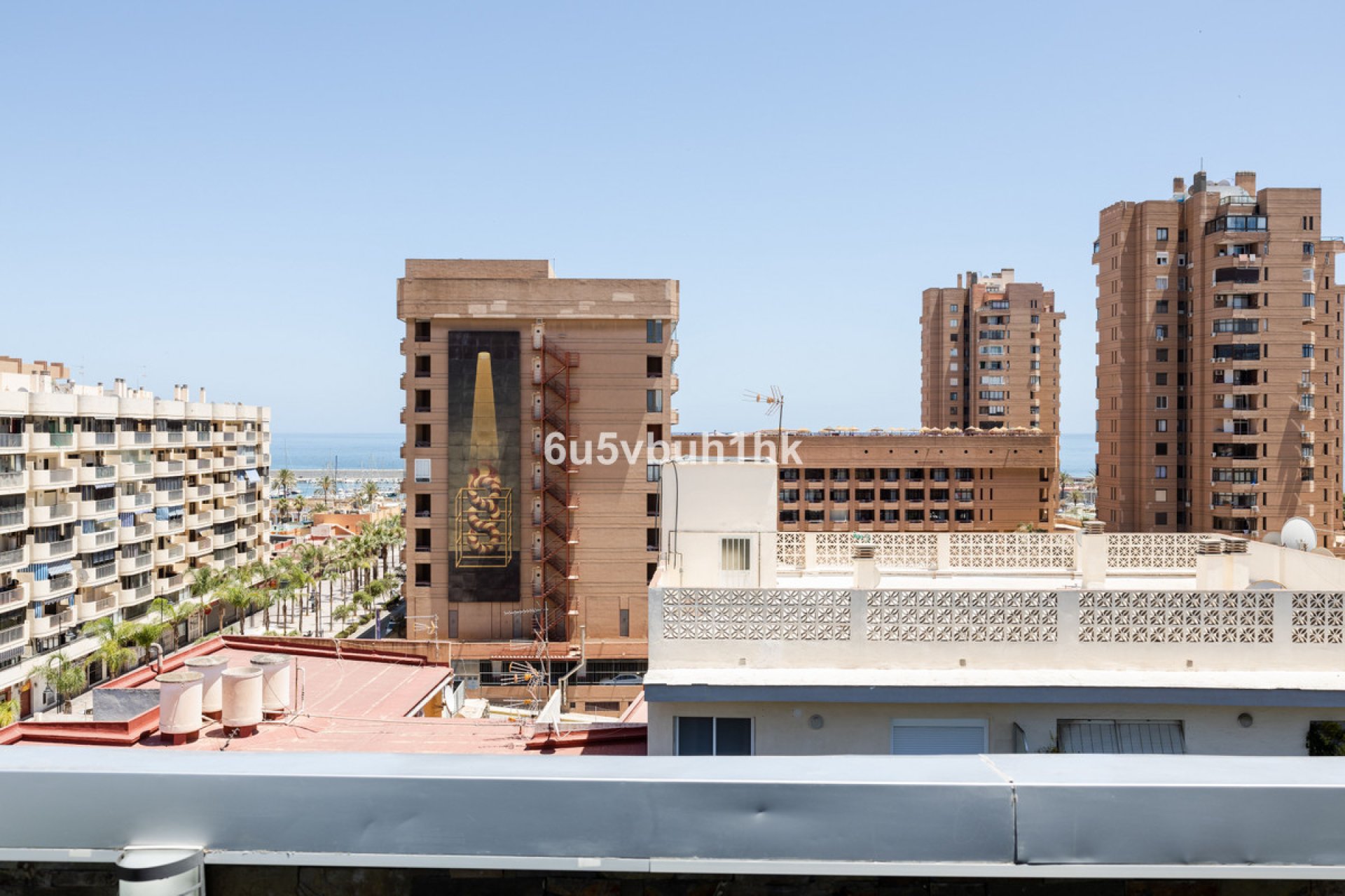 Resale - Apartment - Middle Floor Apartment - Fuengirola - Fuengirola Centro