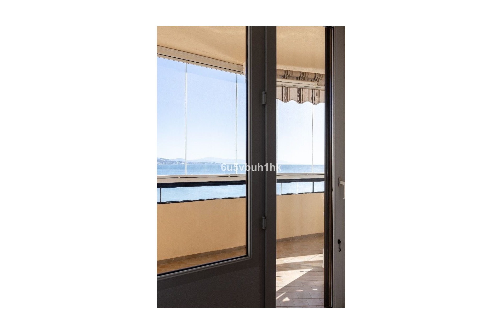 Resale - Apartment - Middle Floor Apartment - Fuengirola - Fuengirola Centro