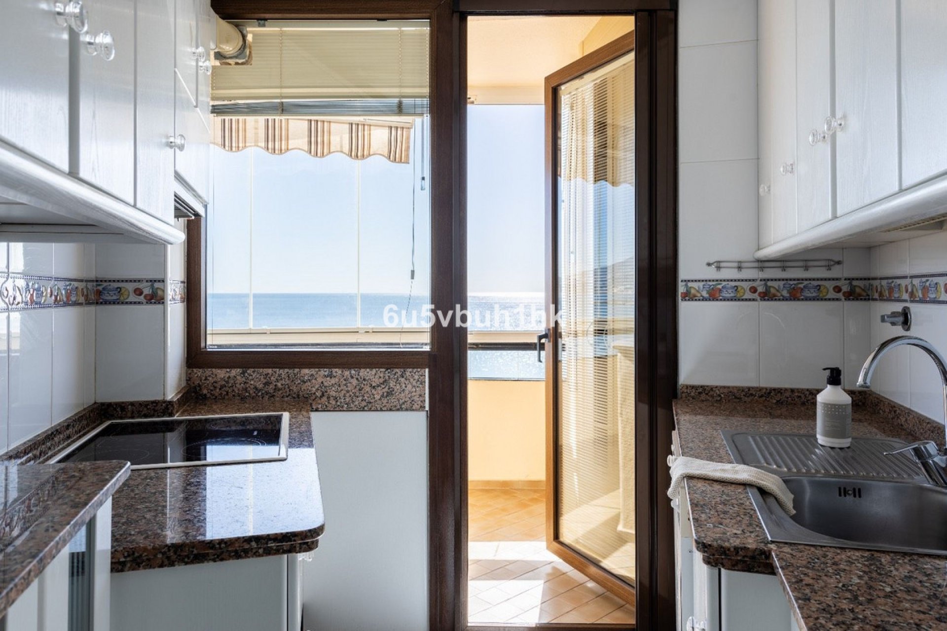 Resale - Apartment - Middle Floor Apartment - Fuengirola - Fuengirola Centro