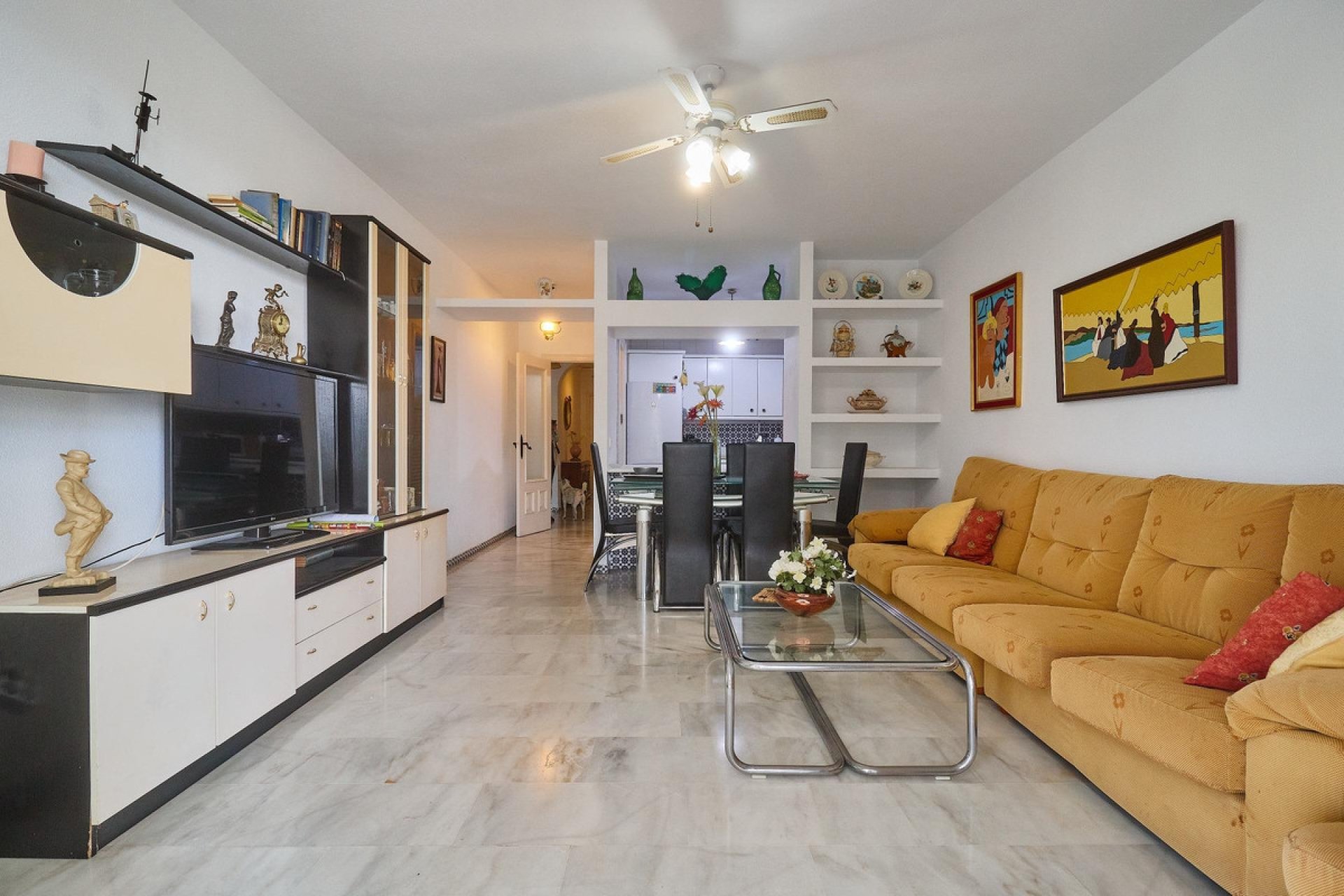 Resale - Apartment - Middle Floor Apartment - Fuengirola - Fuengirola Centro