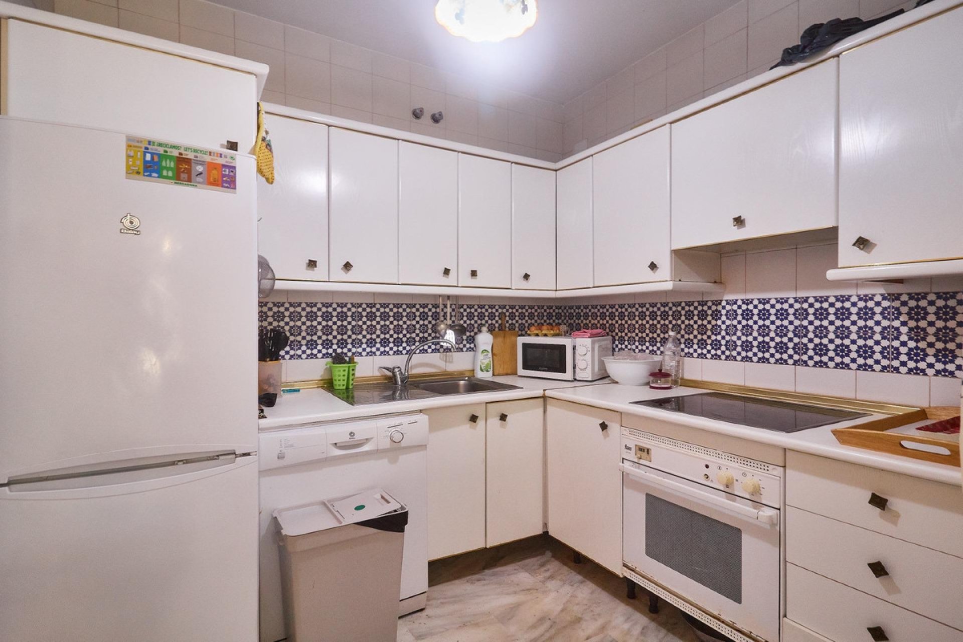 Resale - Apartment - Middle Floor Apartment - Fuengirola - Fuengirola Centro